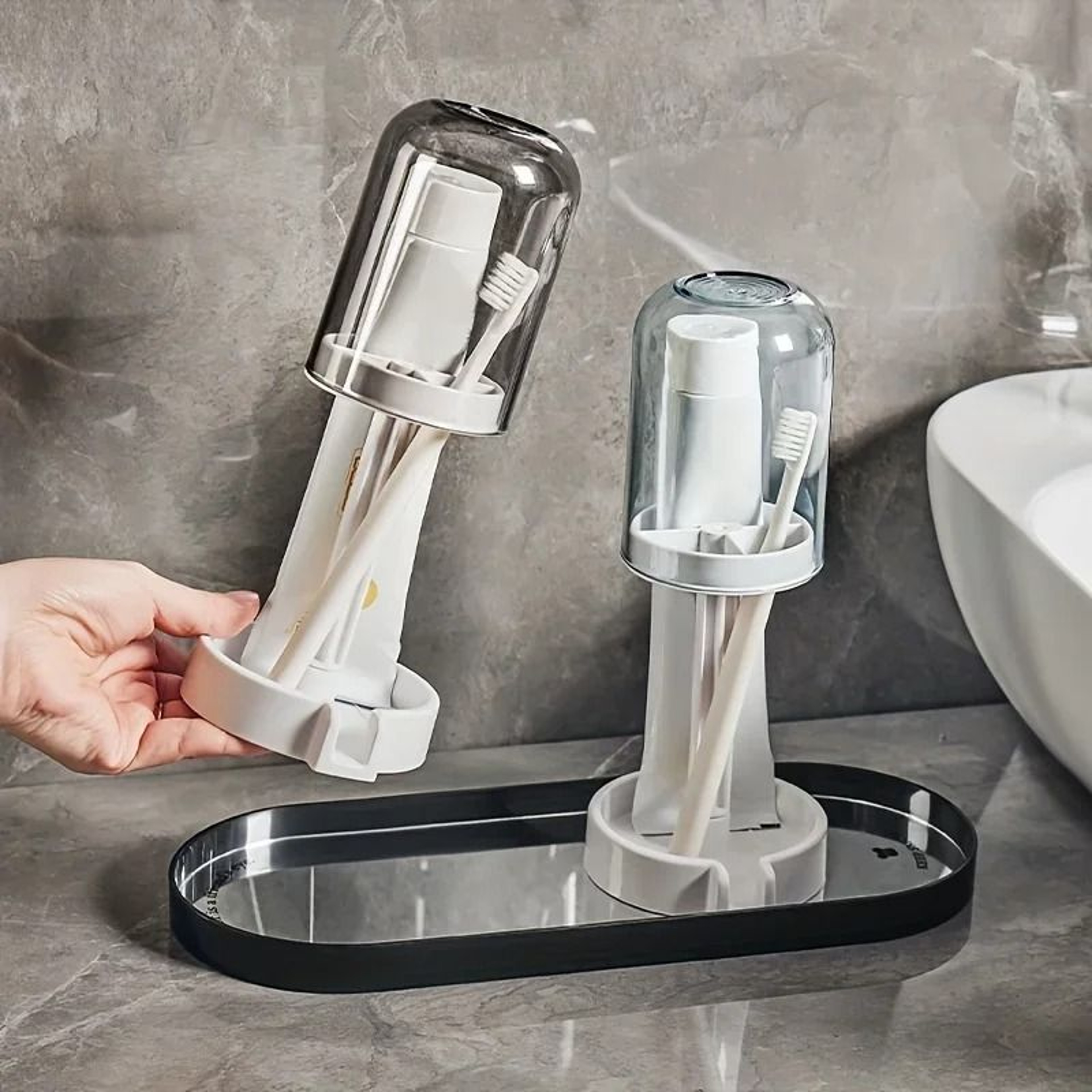 Plastic Multifunctional Bathroom Toothbrush And Cup Organizer With Dust Cover And Drainage Design 1