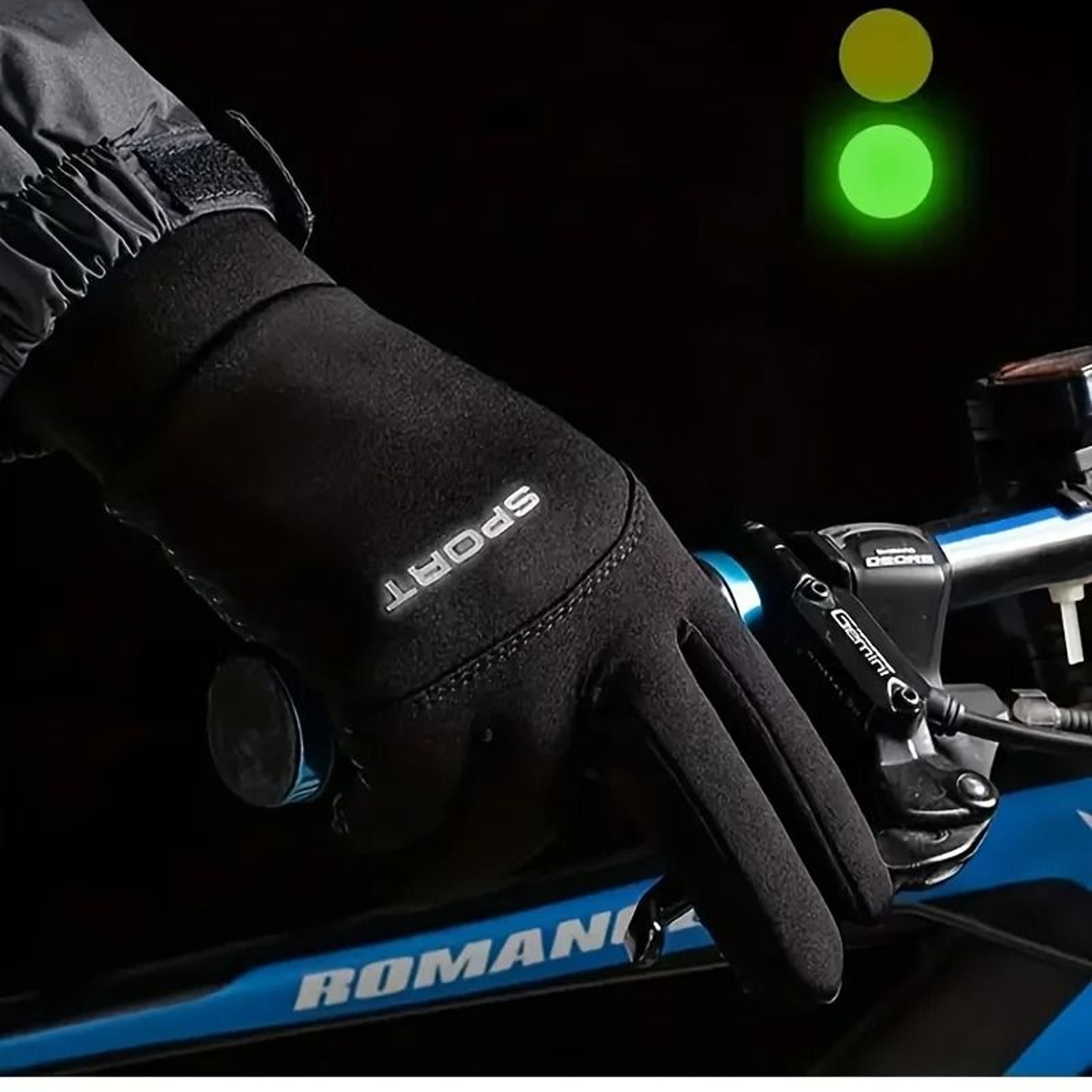 Mens Winter Outdoor Velvet AntiCold Gloves  Sports Cycling  Skiing Touch Screen Warm Gloves 3