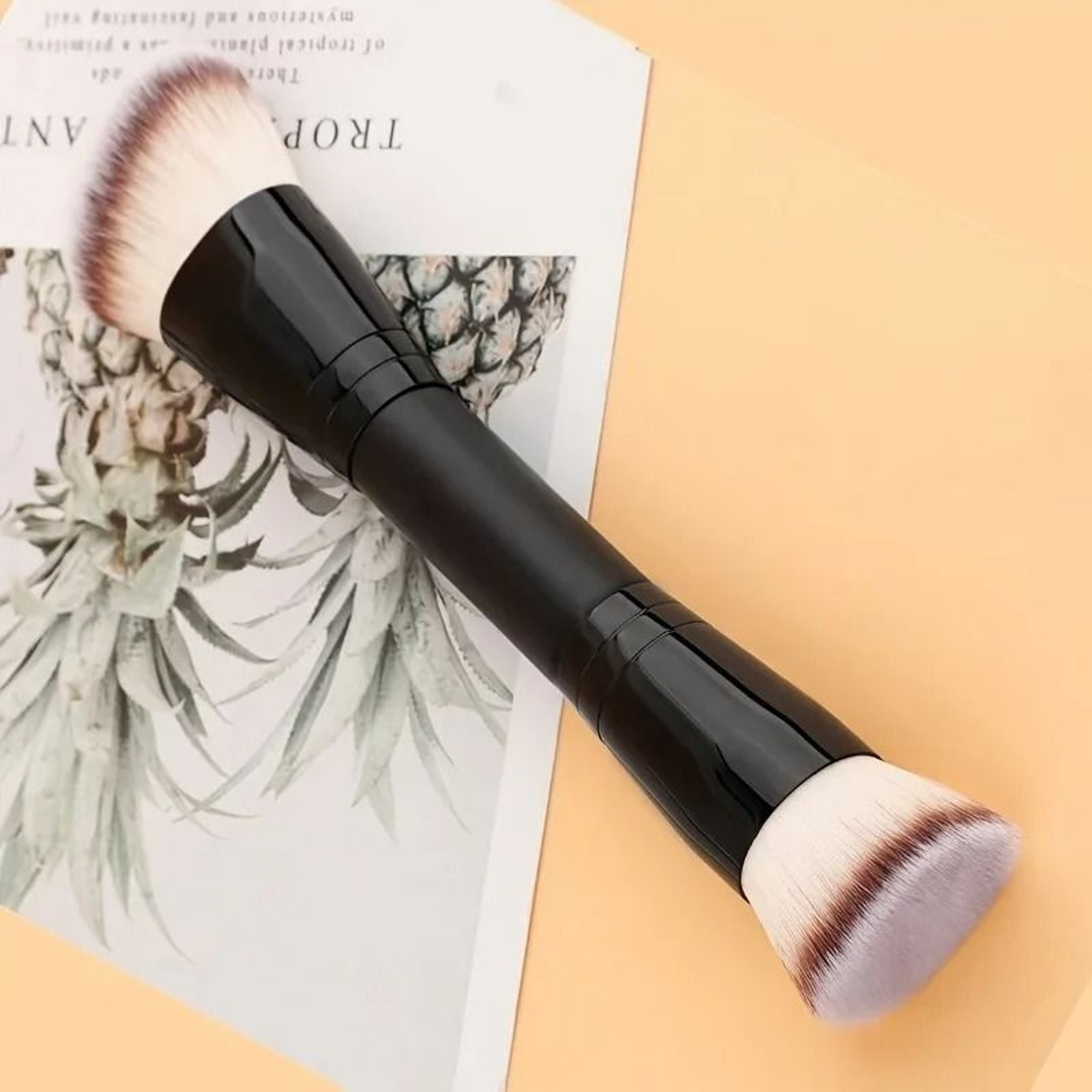 DoubleHeaded Foundation  Blush Brush 1