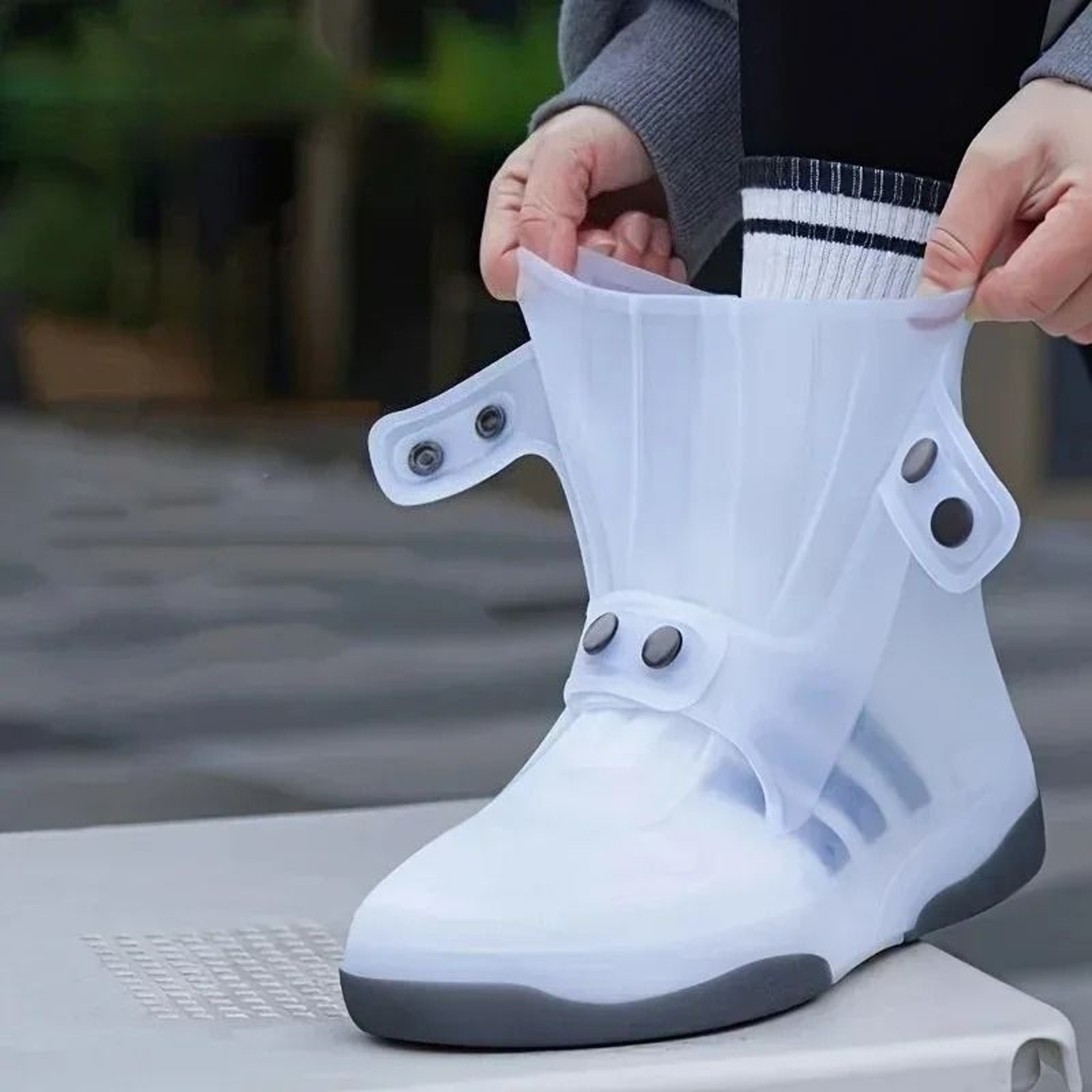 Two Tone Waterproof Reusable AntiSkid Shoe Covers 6