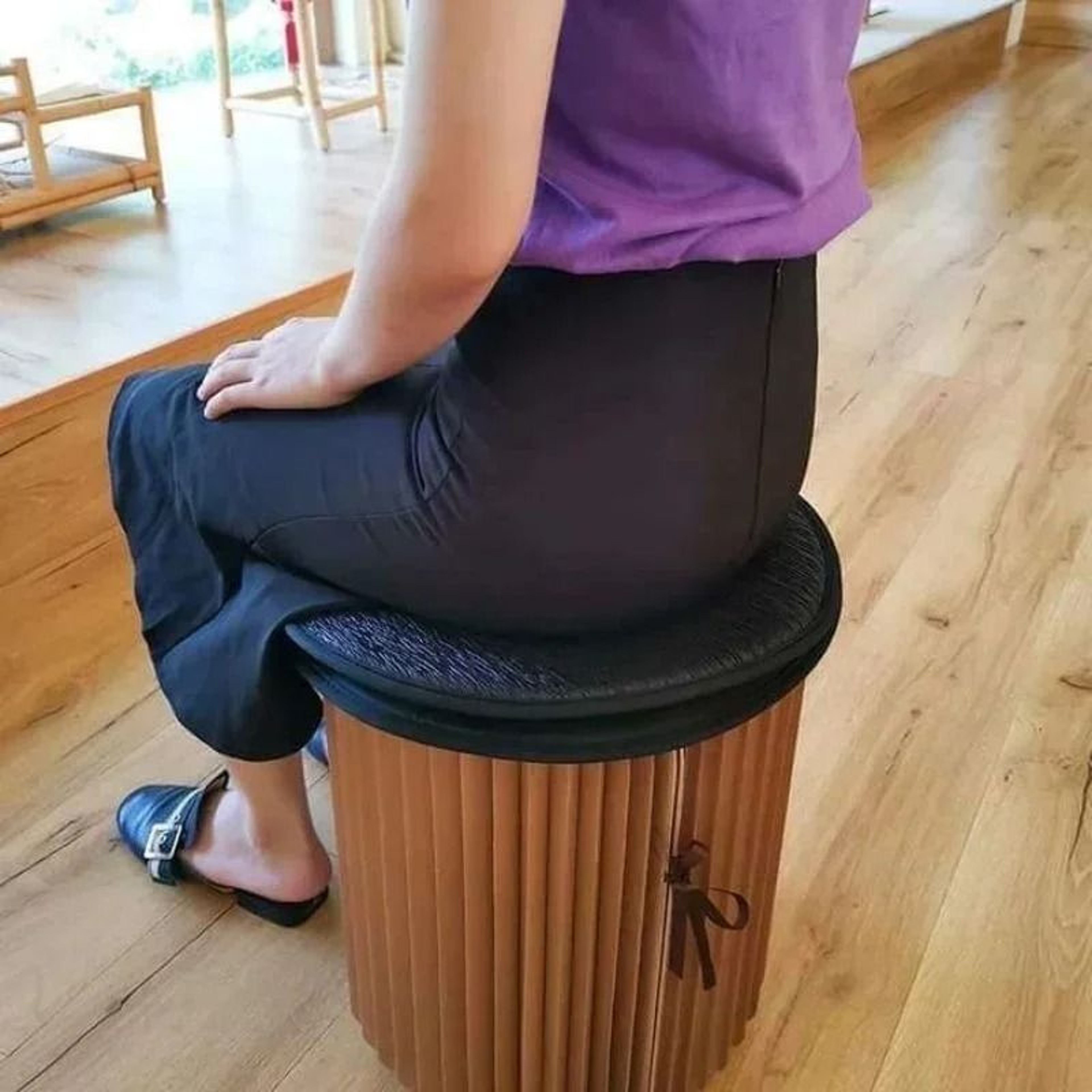 360 Rotating Memory Foam Seat Cushion 3