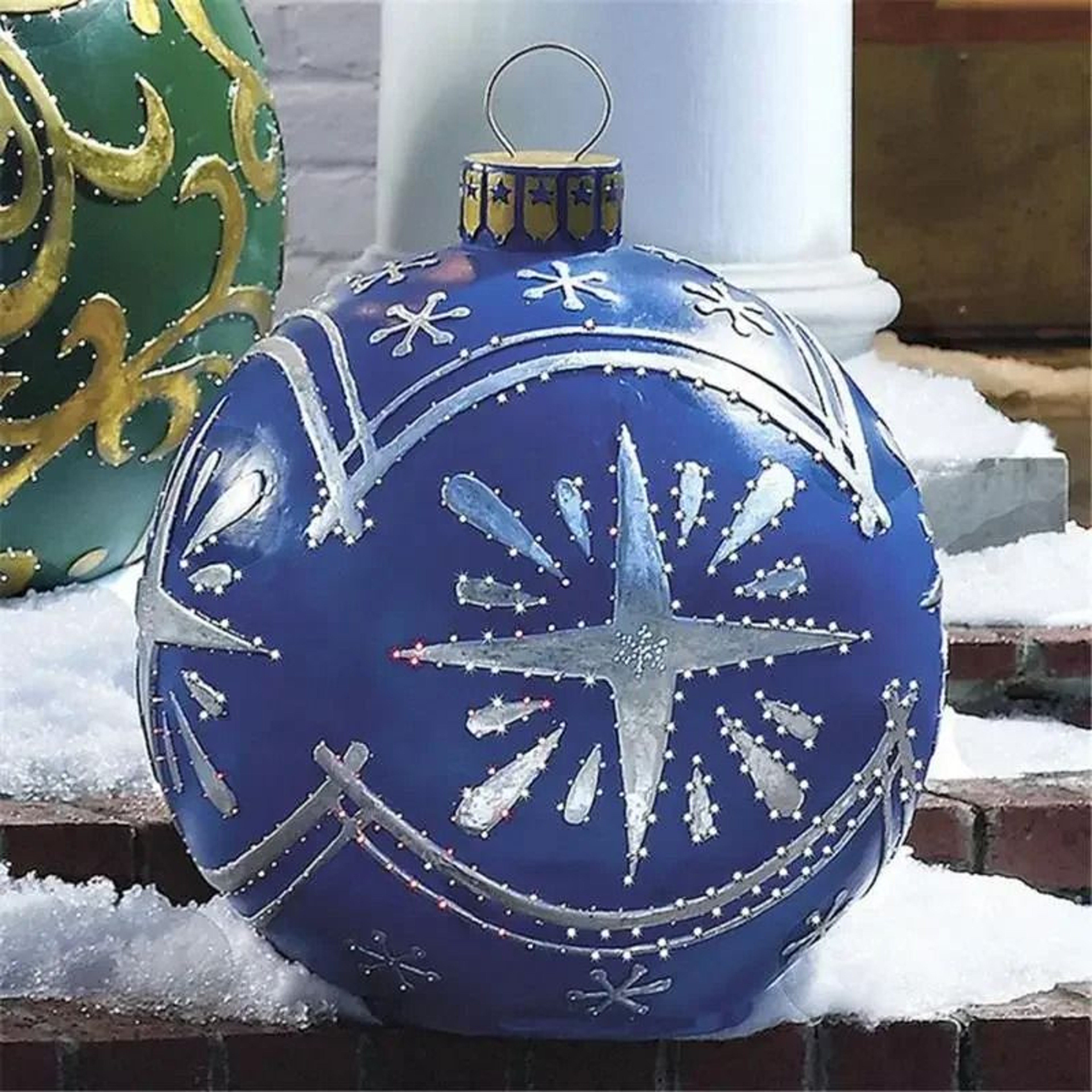 Giant Outdoor Inflatable Christmas Ball Set 17