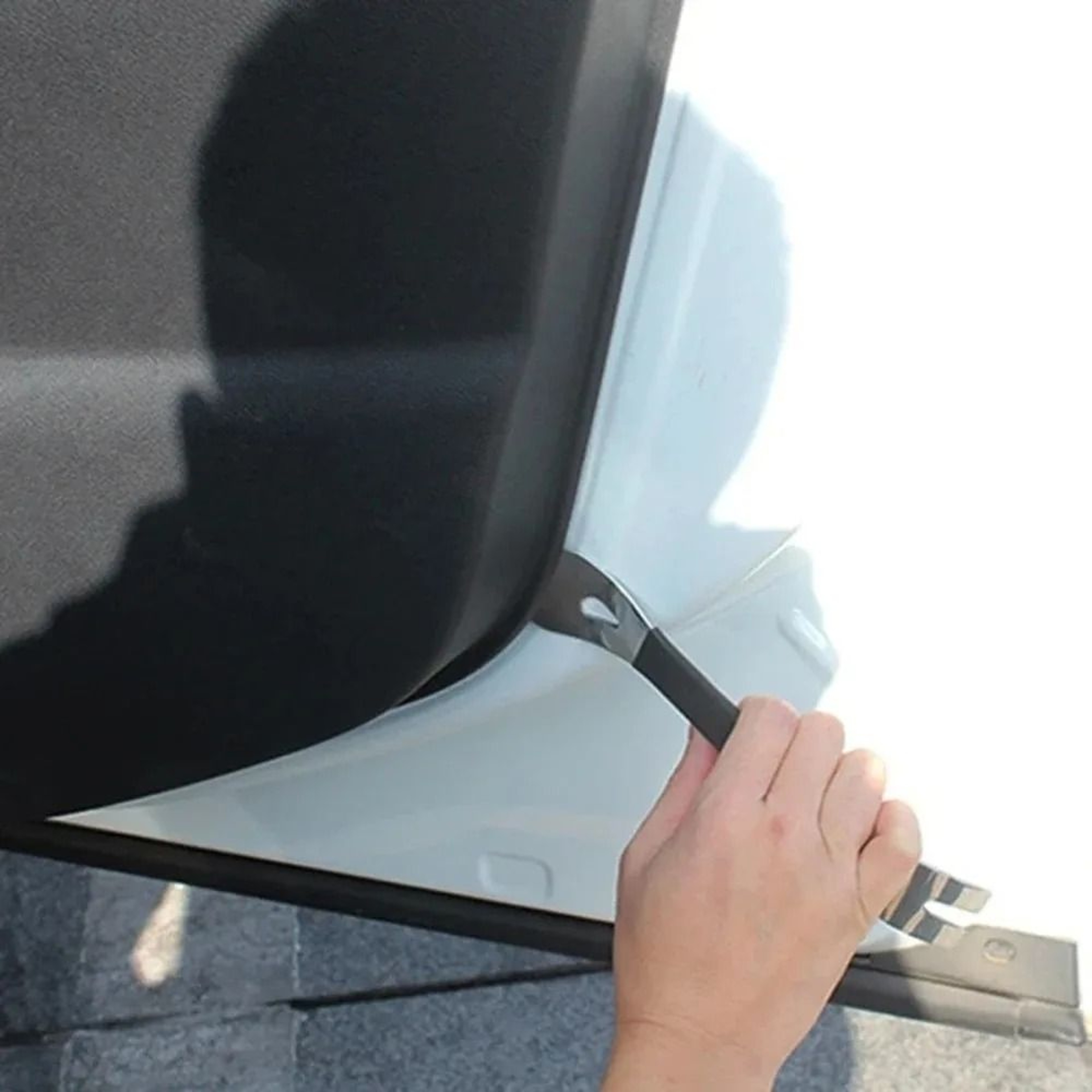 Portable Automatic Door Decoration Disassembly Tool 2