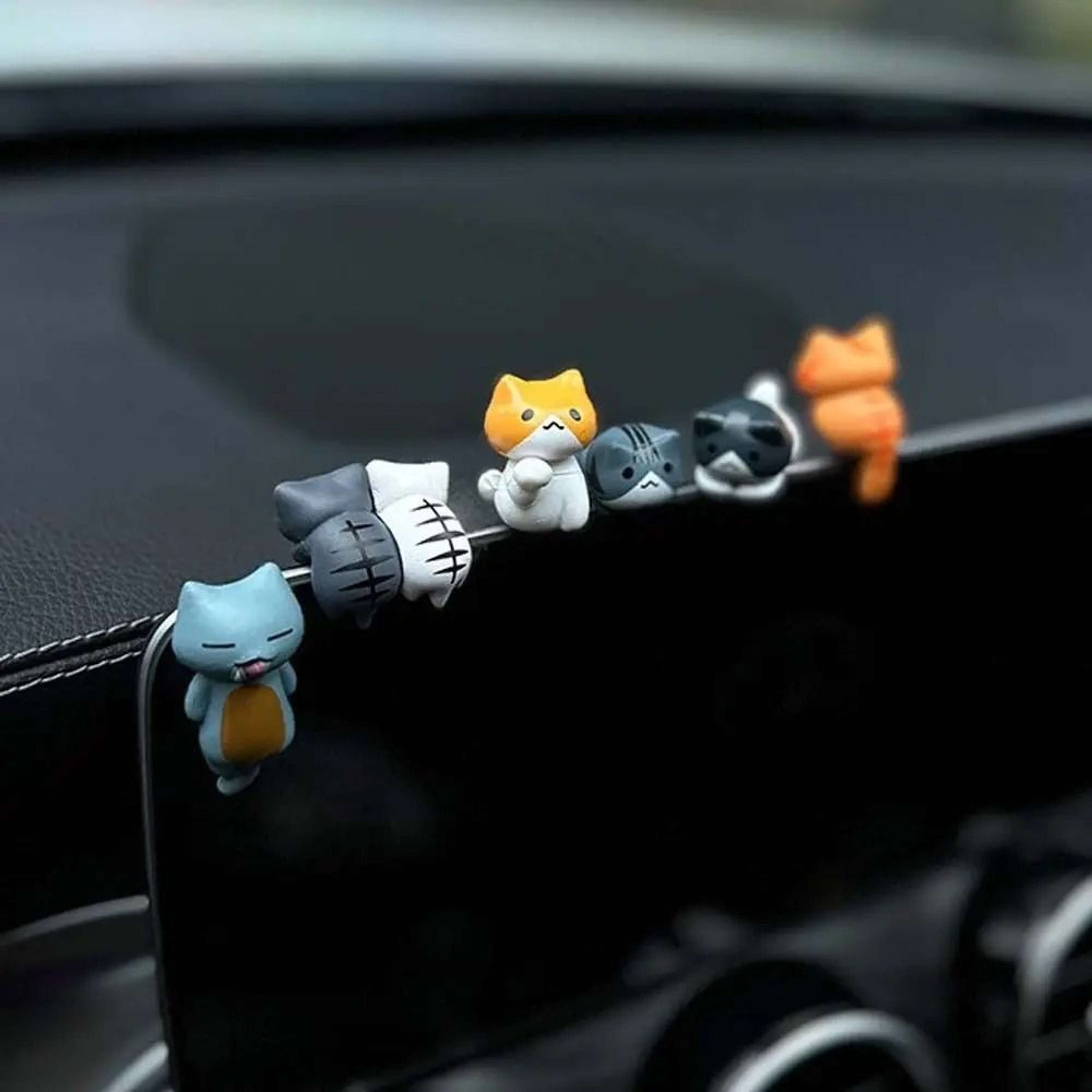 Cat Figurine Screen Edge And Dashboard Decor 3