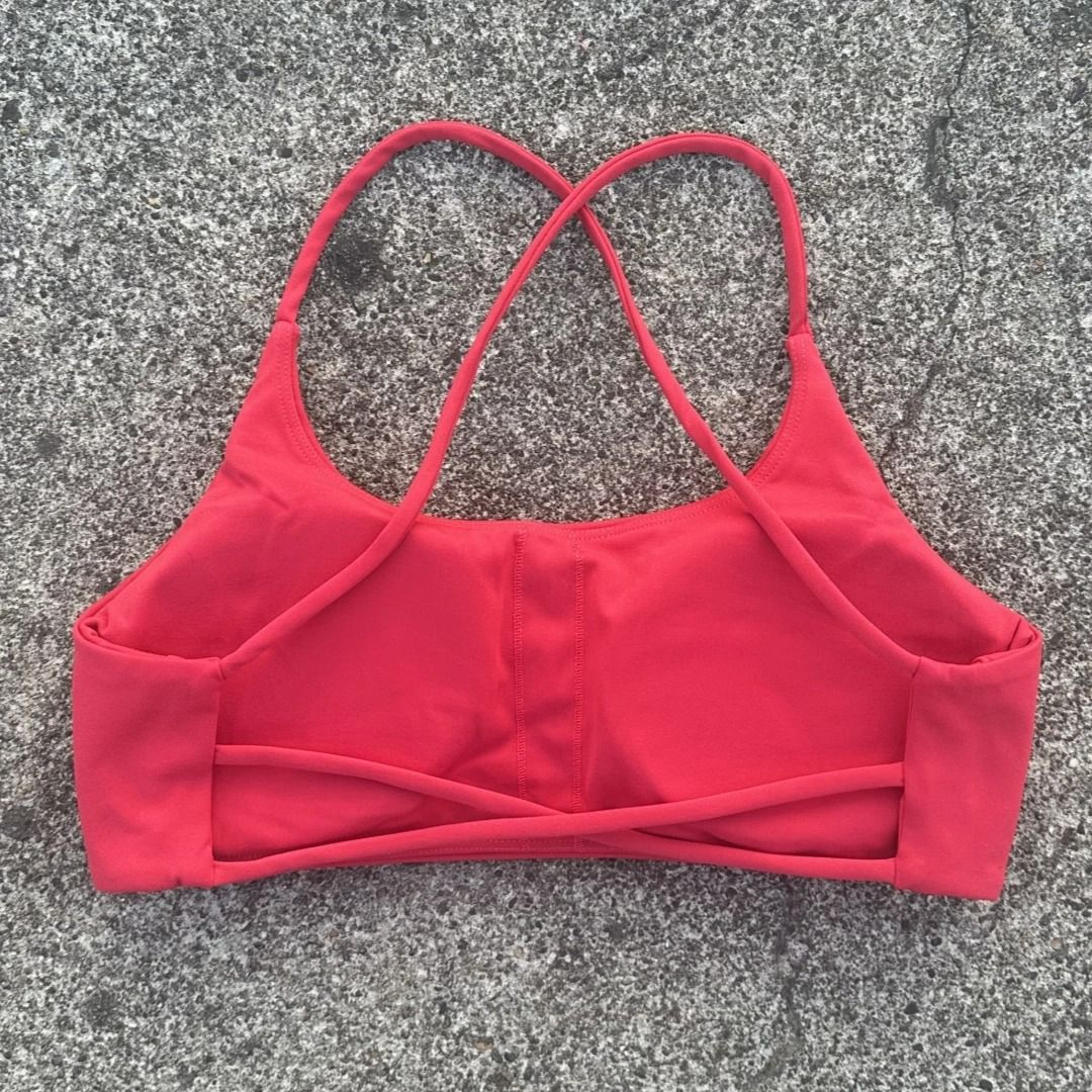 Solid Color CrossBack High Strength Fitness Bra Yoga Top 13