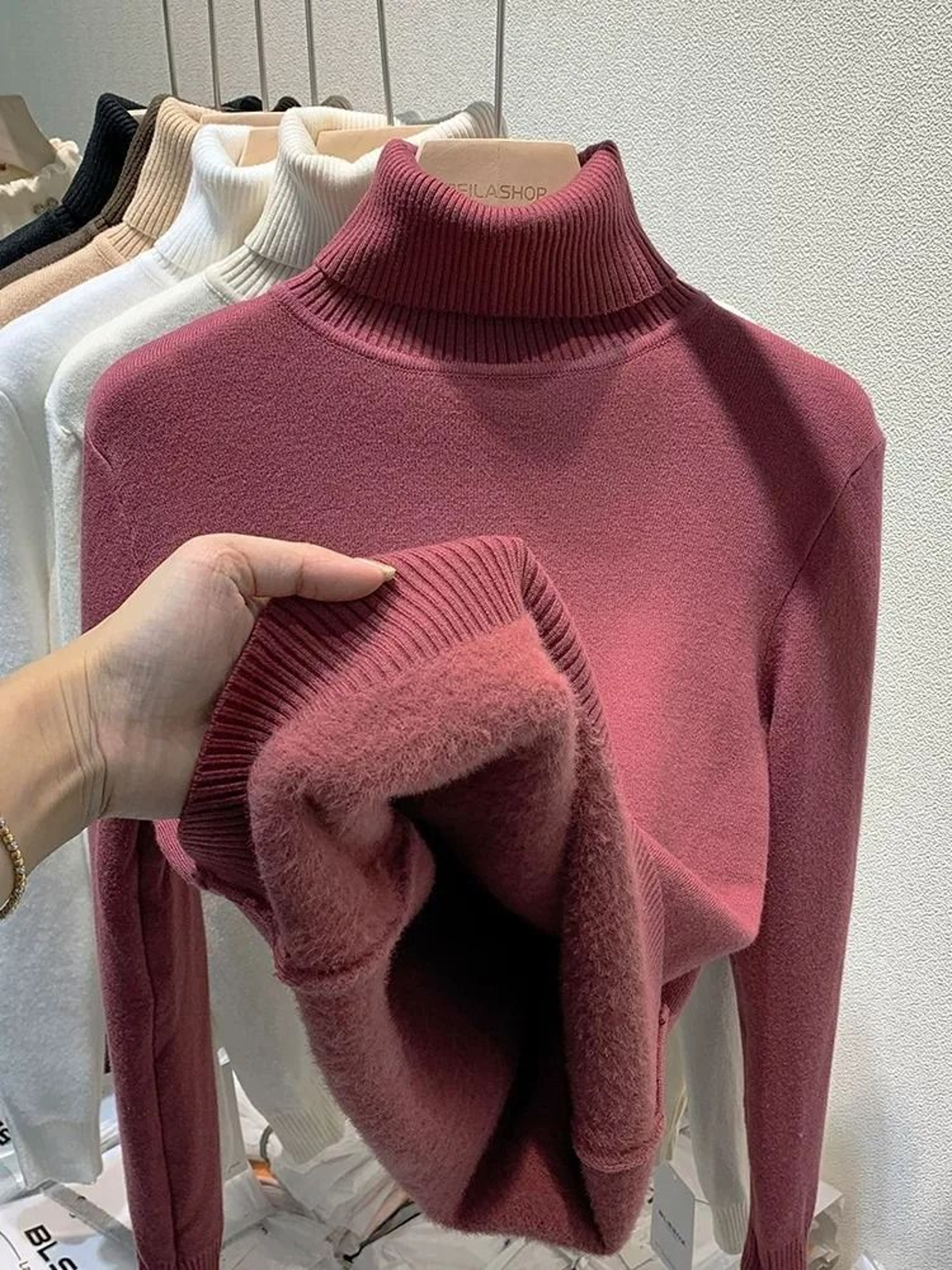 Elegant Thicken VelvetLined Turtleneck Sweater  Slim Knit Pullover  Warm Winter Jumper 22