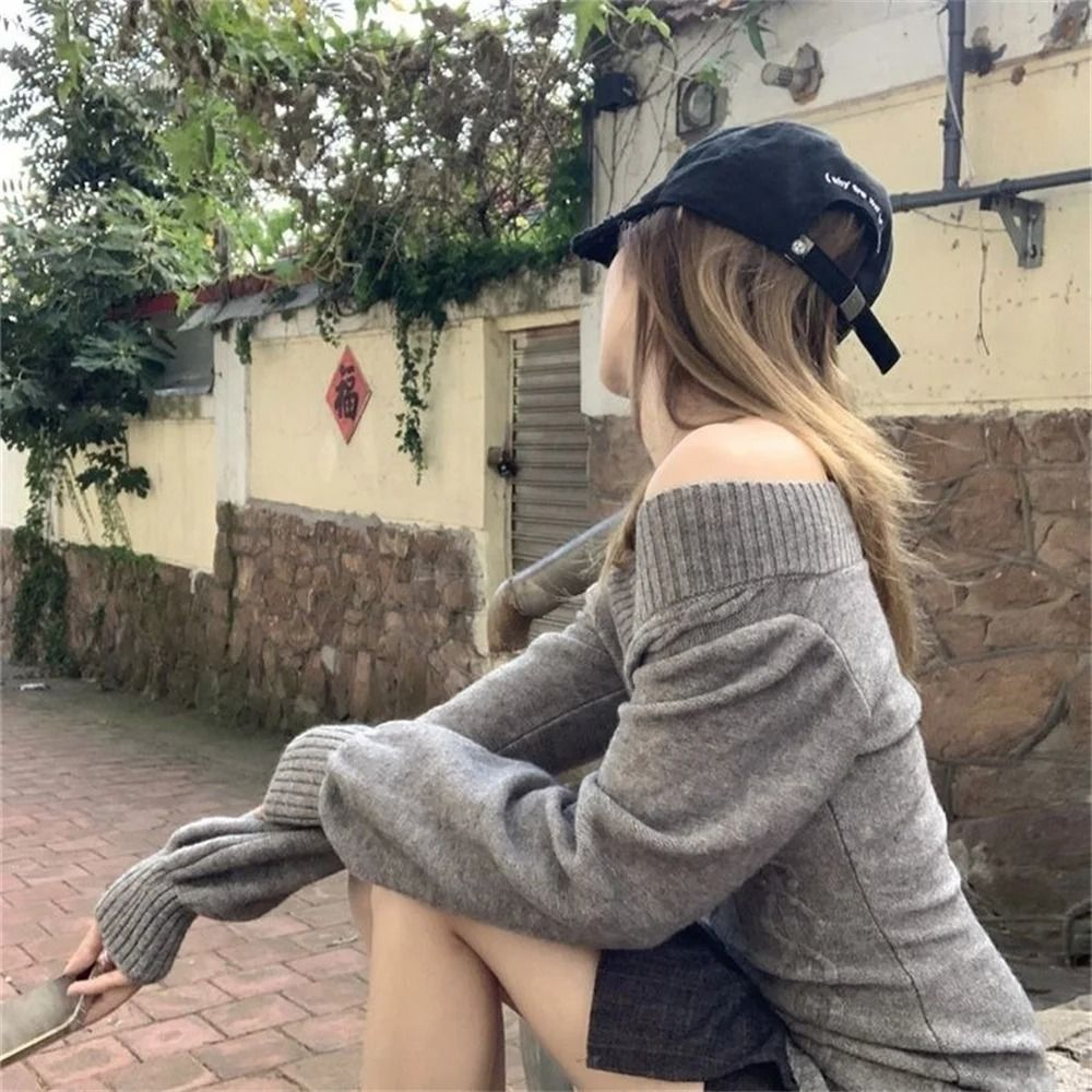 Fashion Vintage VNeck Knitted Top  Early Autumn Slim Sexy Gray Pullover Sweater For Women 4