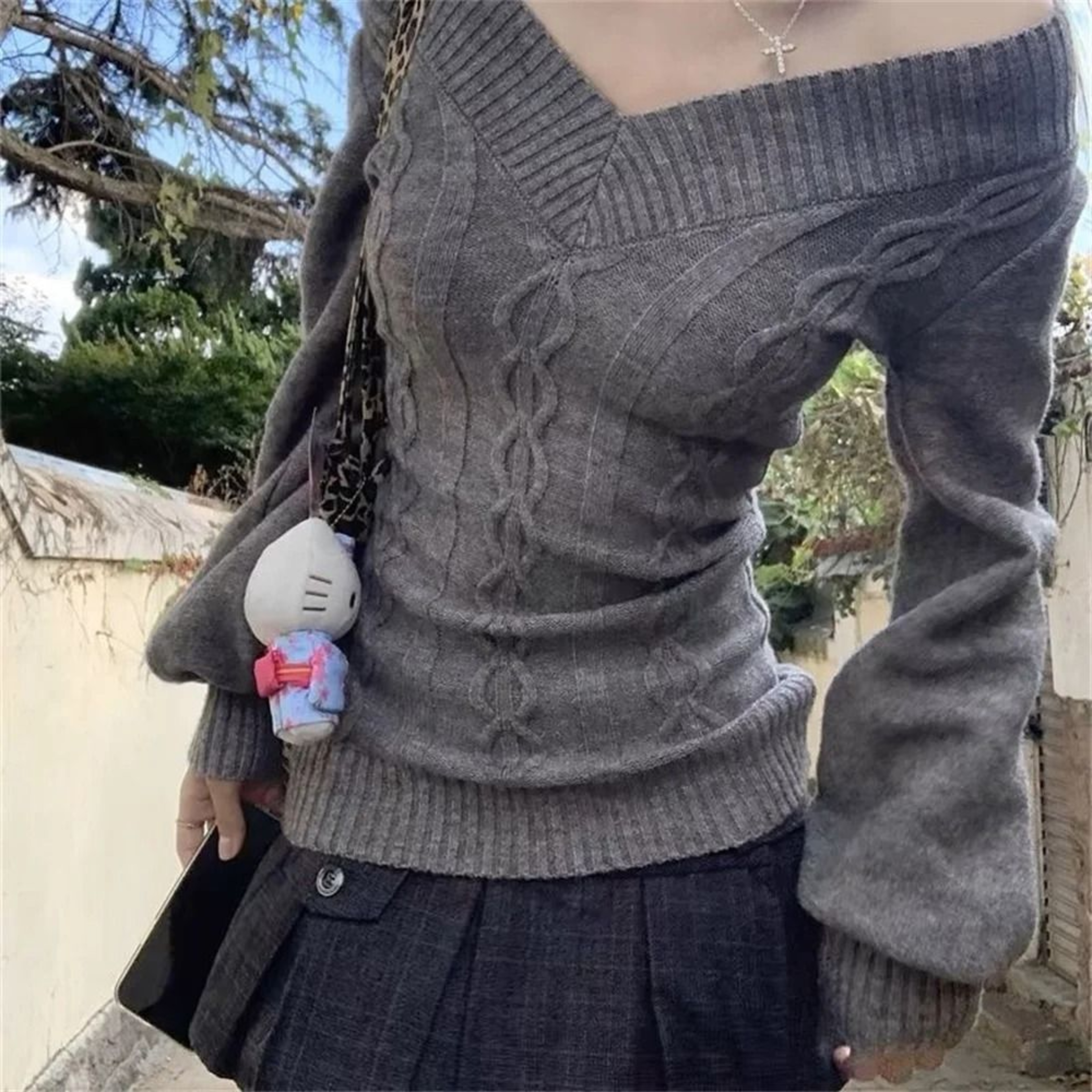 Fashion Vintage VNeck Knitted Top  Early Autumn Slim Sexy Gray Pullover Sweater For Women 8