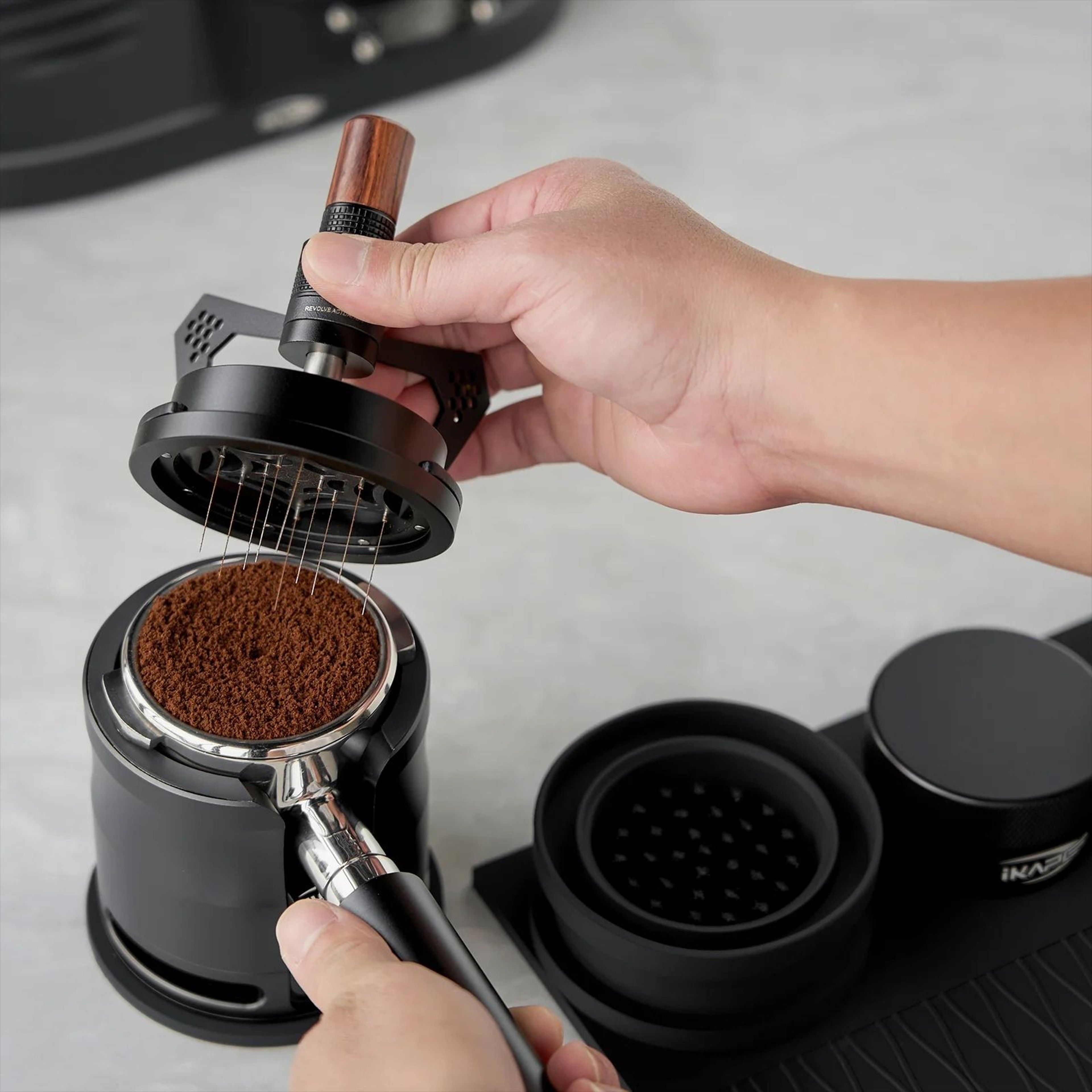 IKAPE Rotary WDT Tool  Professional Espresso Distribution Stirrer With 10 Needles  Brush Stand 3