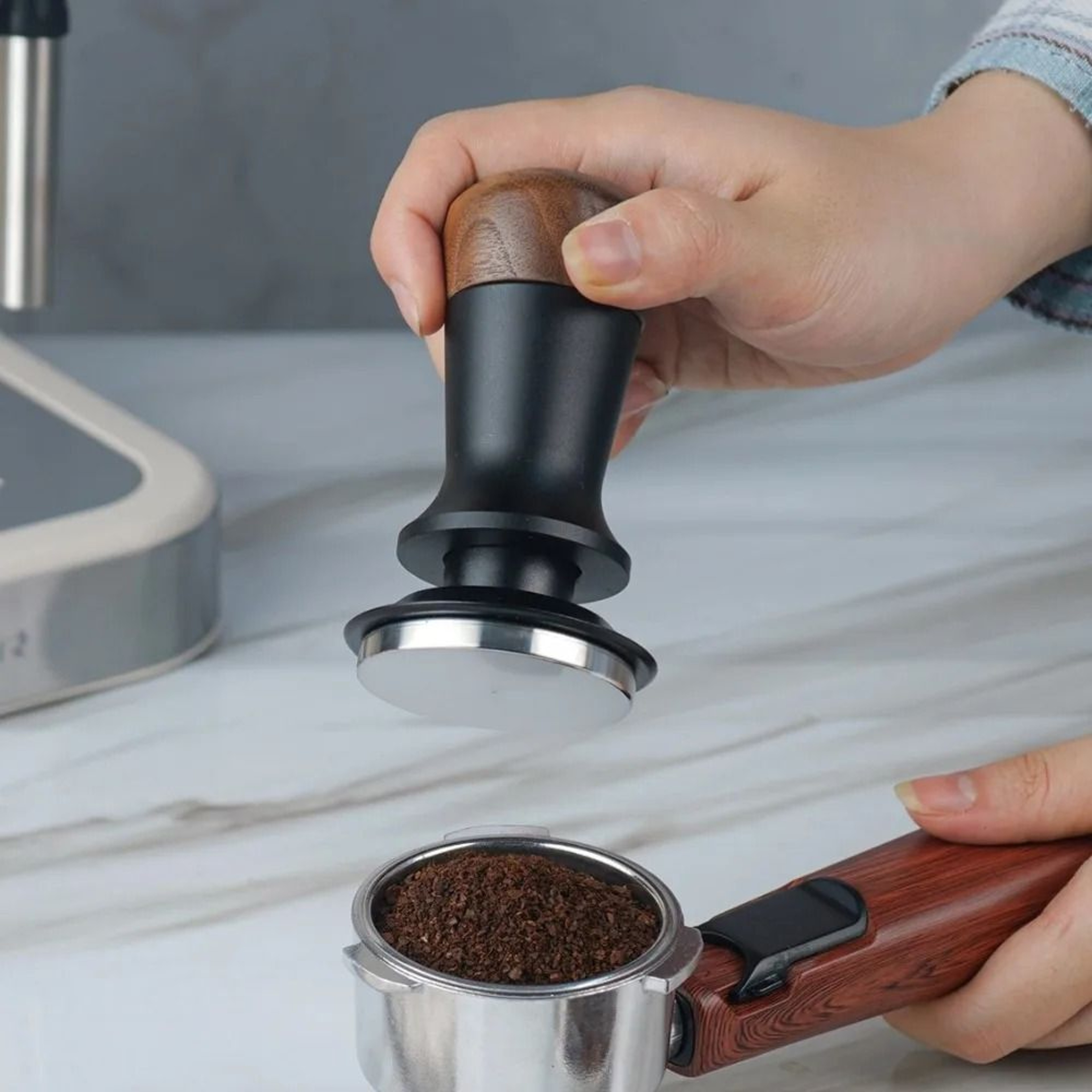 Walnut Wood Coffee Tamper  Professional Espresso Tamper With Constant Pressure For Home  Cafe 5