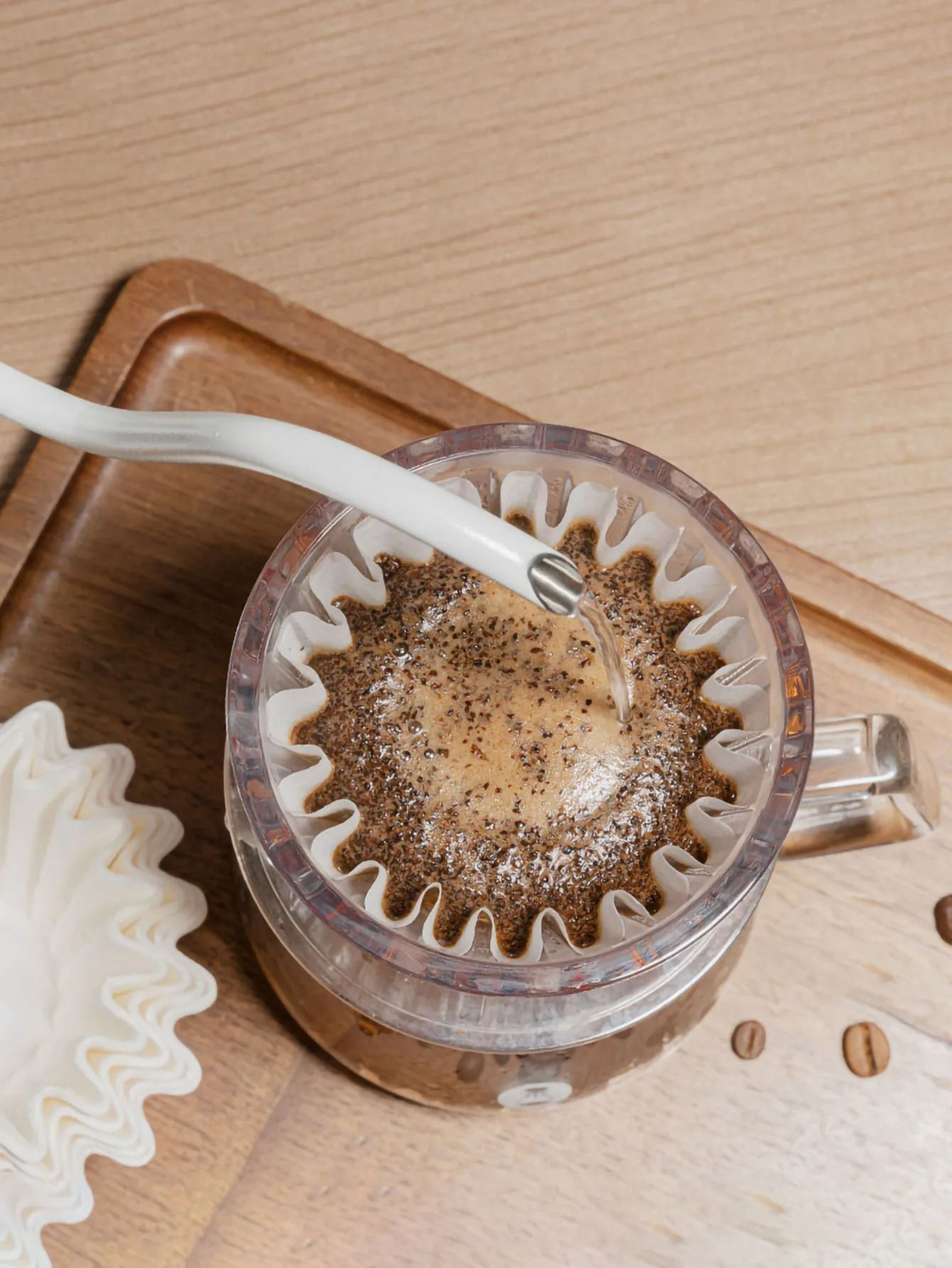 Crystal Eye Wave Coffee Dripper  Flat Bottom Pour Over Filter Cup For Enhanced Uniformity 5