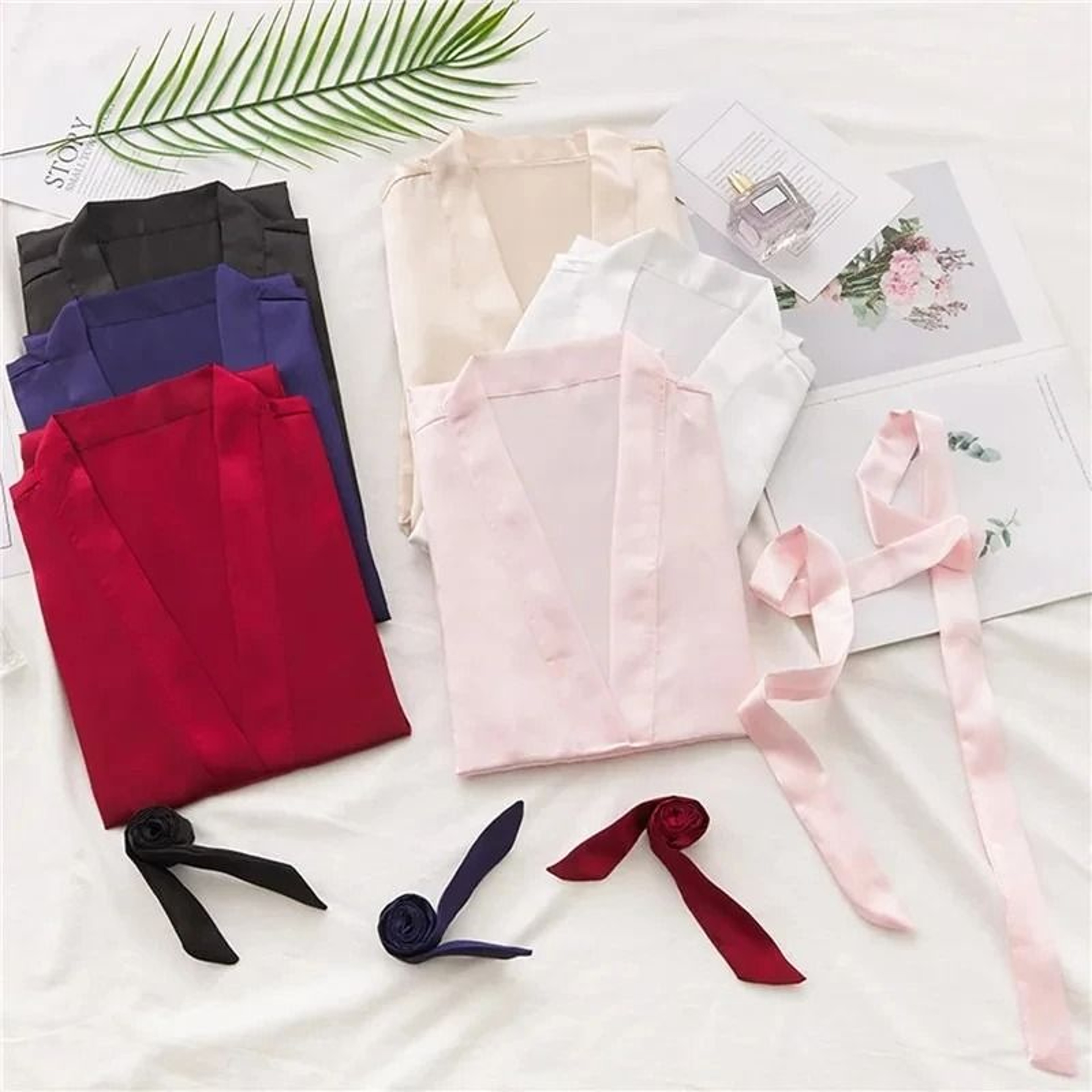 Solid Silk Satin Short Kimono Robe  Professional Bridal Party Peignoir  Sexy Fashion Bathrobe 4