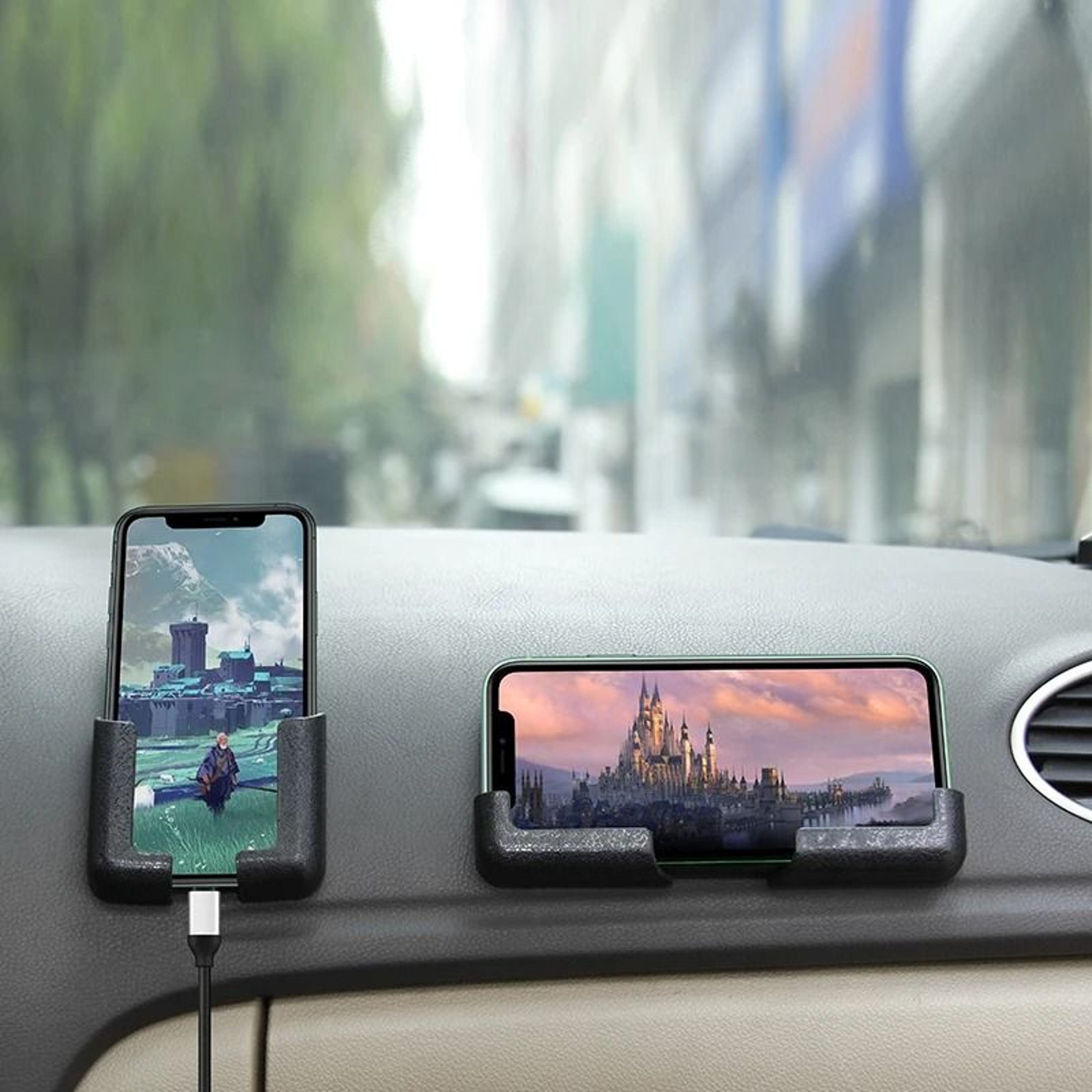 Universal Car Gravity Phone Holder  Dashboard Mount For Secure Navigation  Auto Decoration 0