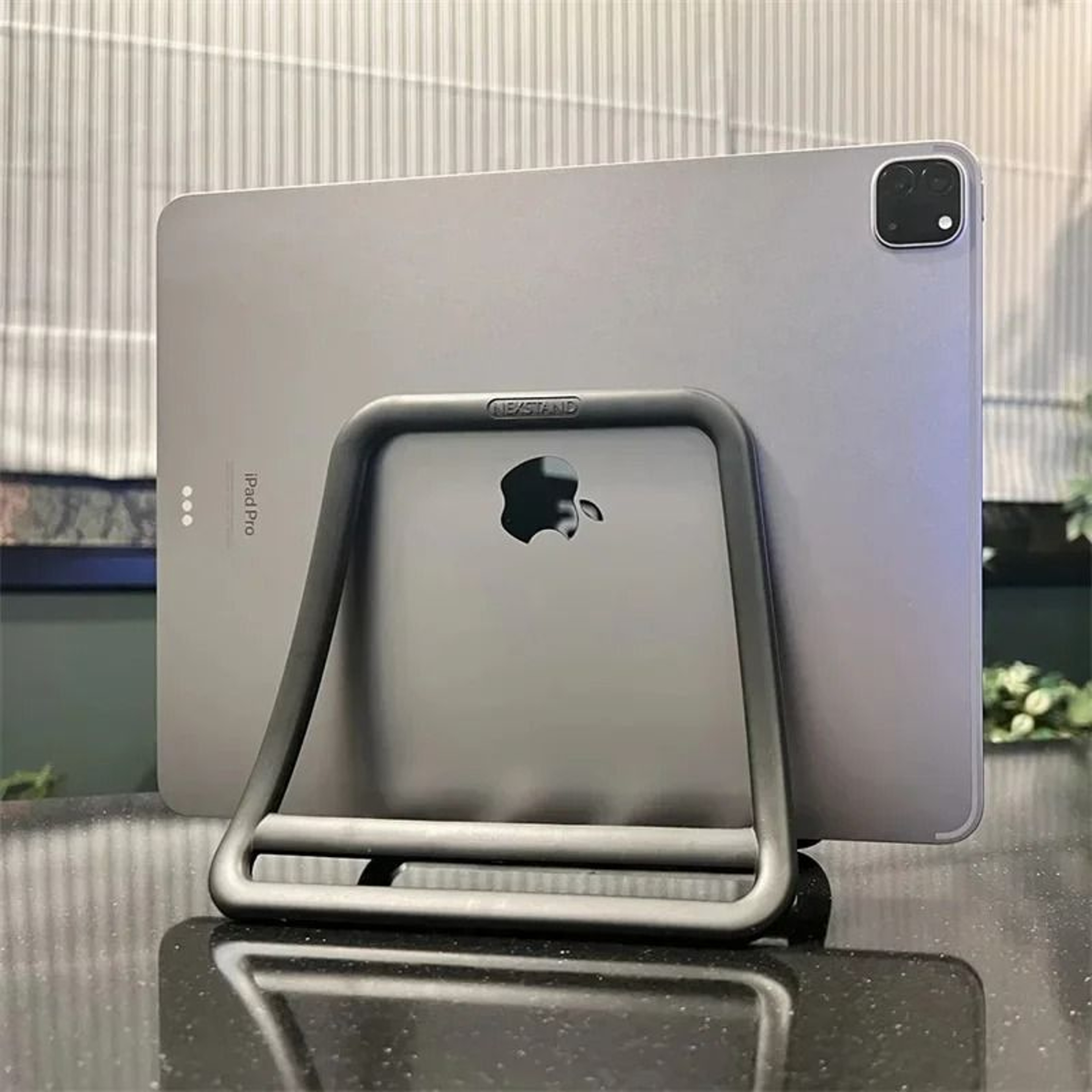 Universal Vertical Laptop Stand  Foldable Desktop Dock For MacBook IPad And Dell Notebooks 0