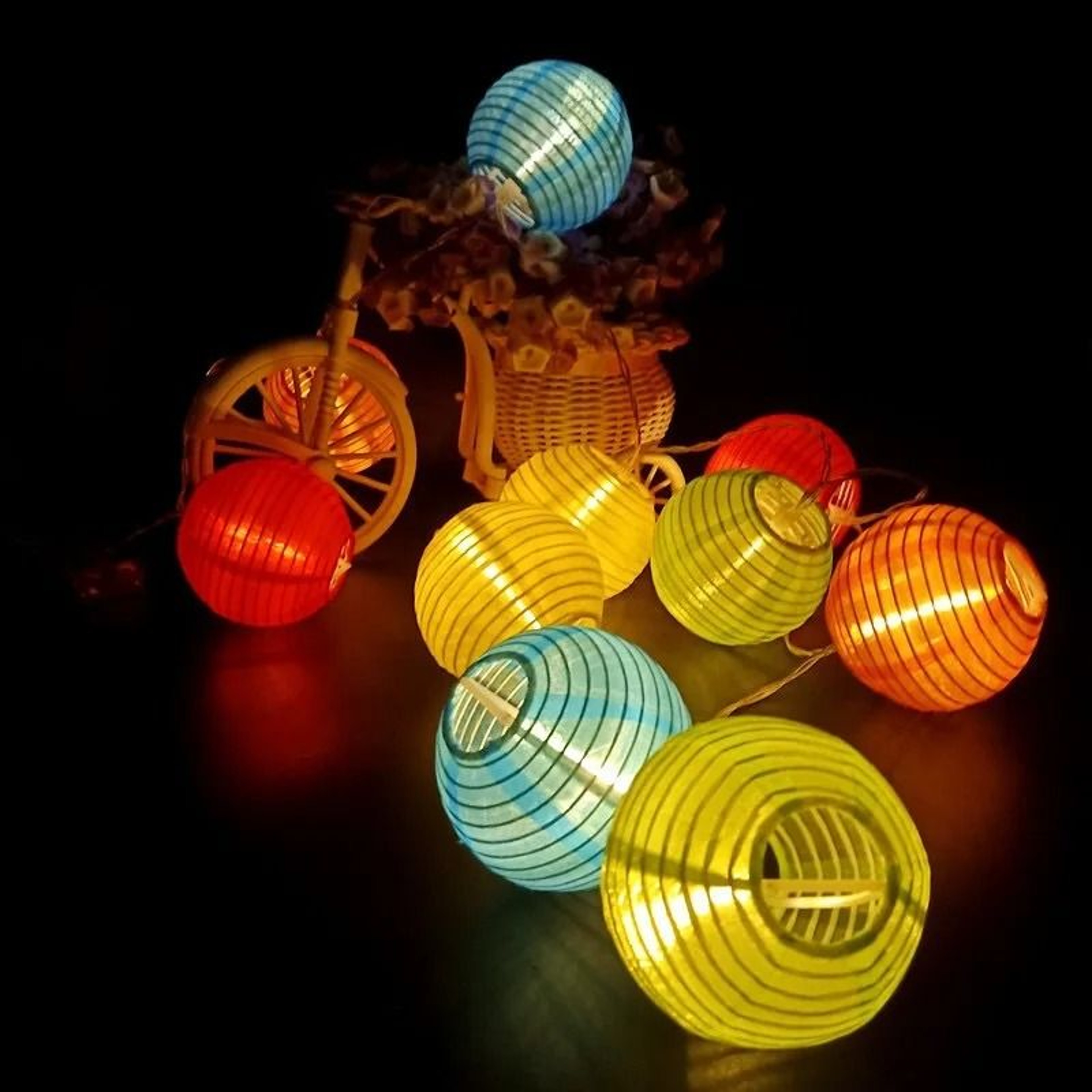 10LED Solar Globe Lantern String Lights  Waterproof Outdoor Garland For Garden Weddings  Parties 6