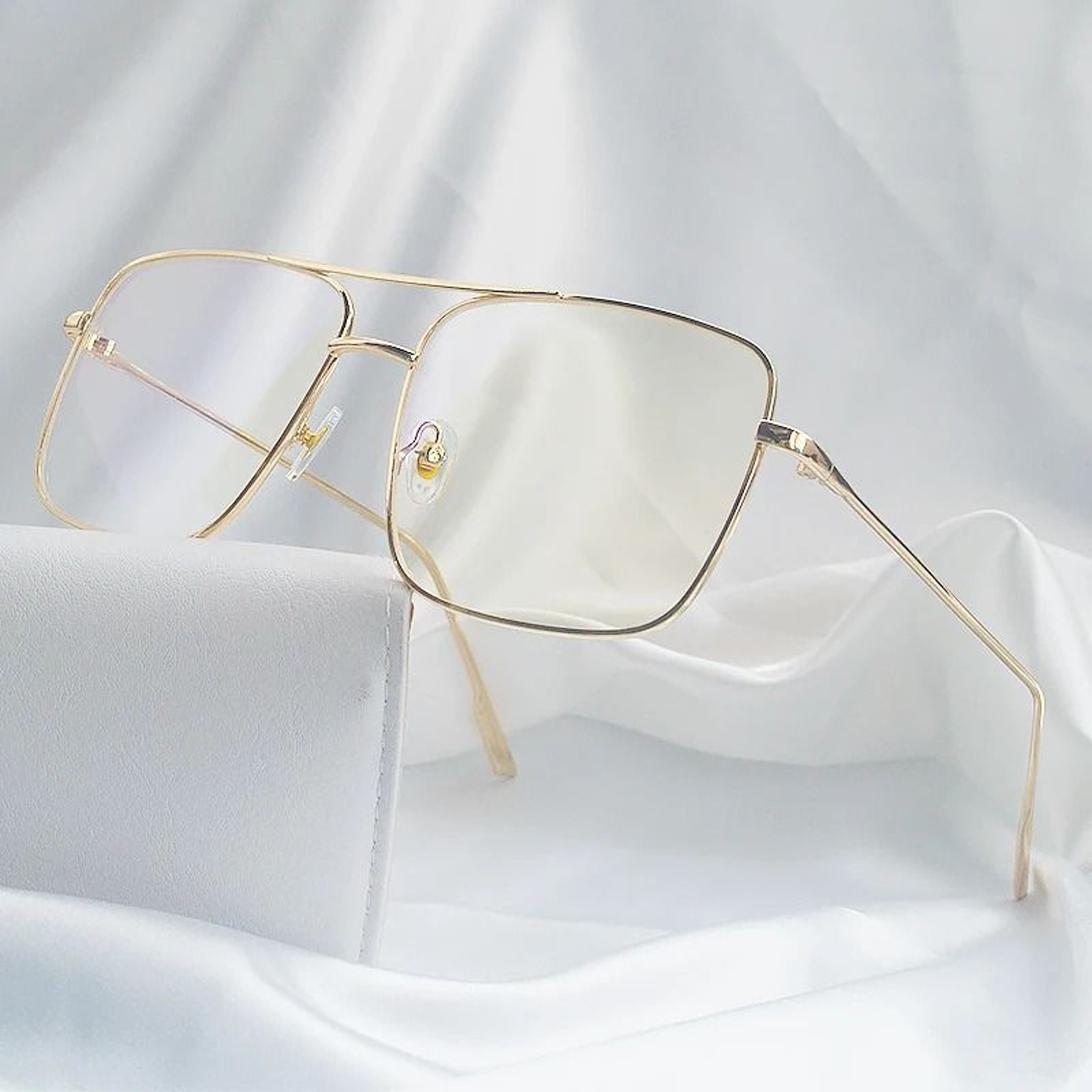 Vintage Oversized Square Metal Eyeglasses  Gold Fashion Frames 0