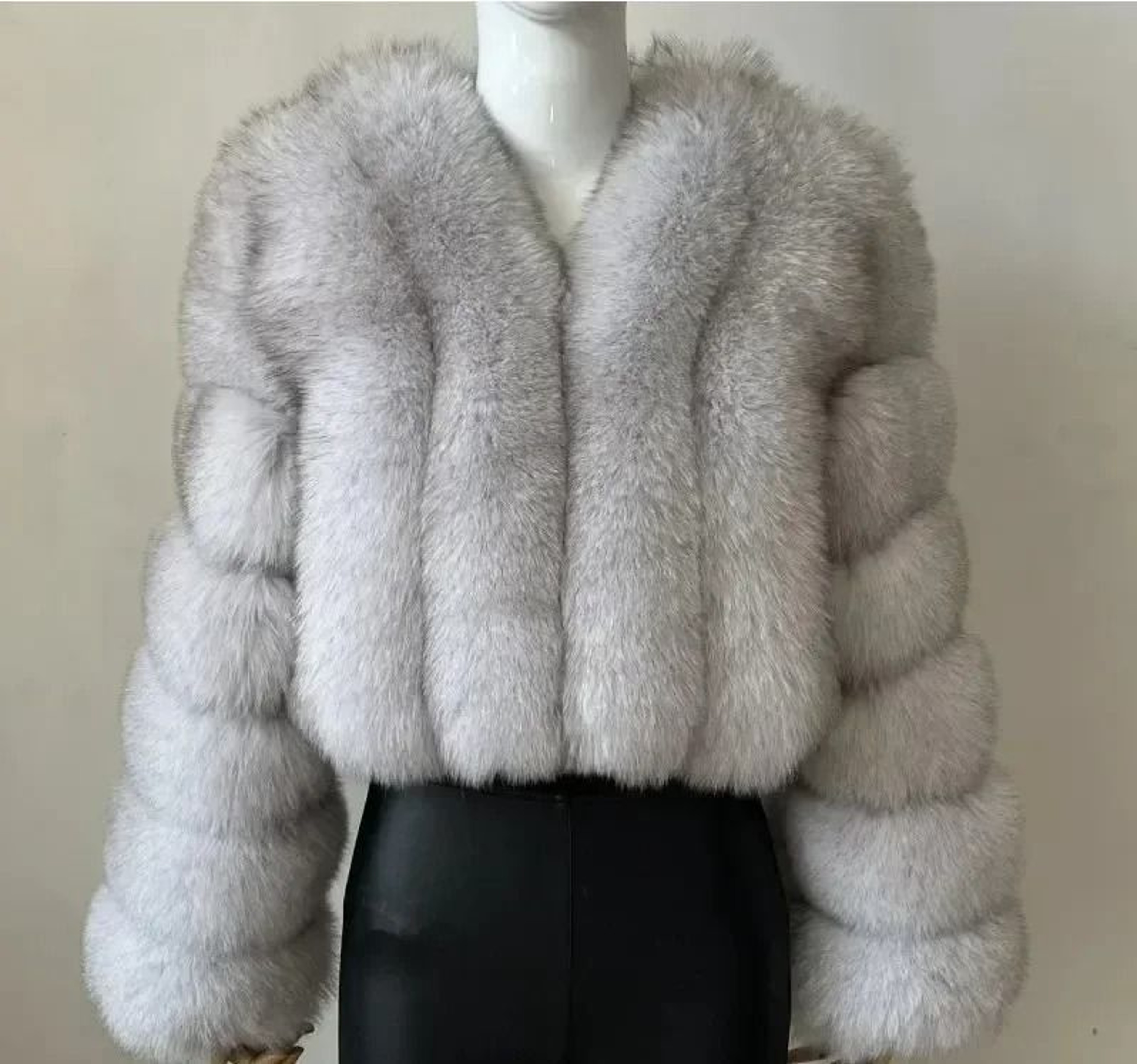 Luxury VNeck Faux Fox Fur Coat  Chic Winter Teddy Jacket  HighFashion Outerwear System 15