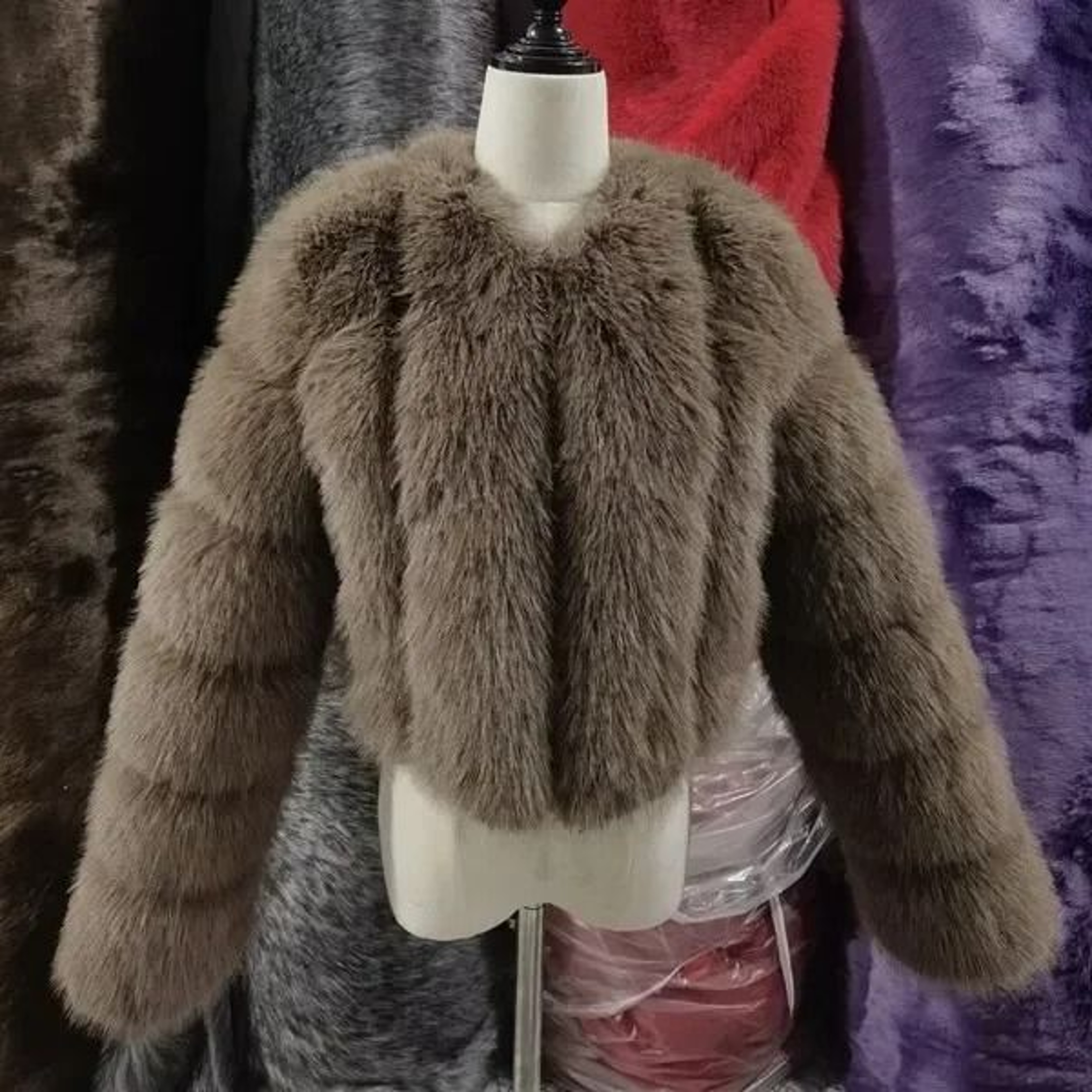 Luxury VNeck Faux Fox Fur Coat  Chic Winter Teddy Jacket  HighFashion Outerwear System 21