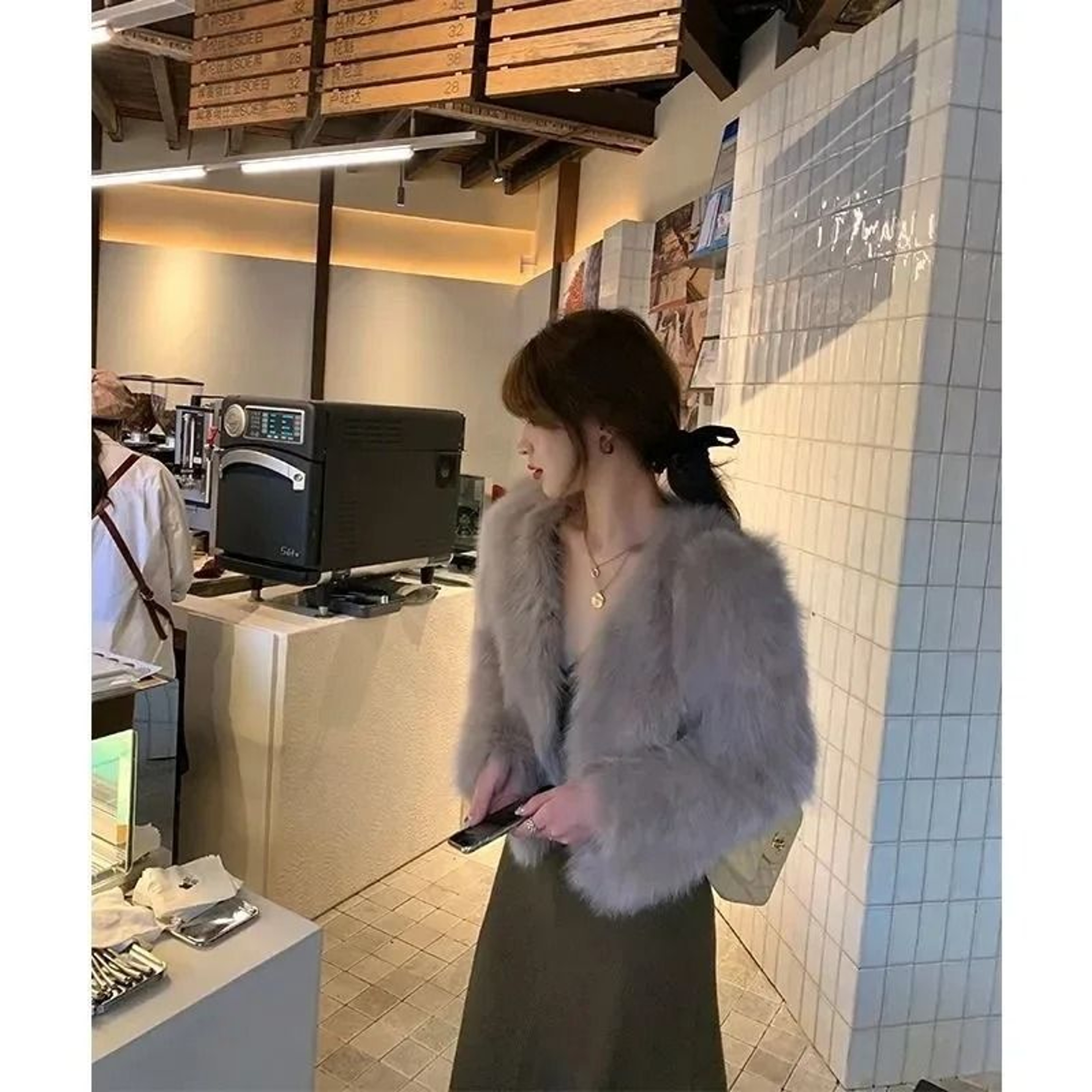 2026 Fashion Imitation Fox Fur Coat  Premium Casual Short Loose Winter Jacket  Comfortable Outerwea 2