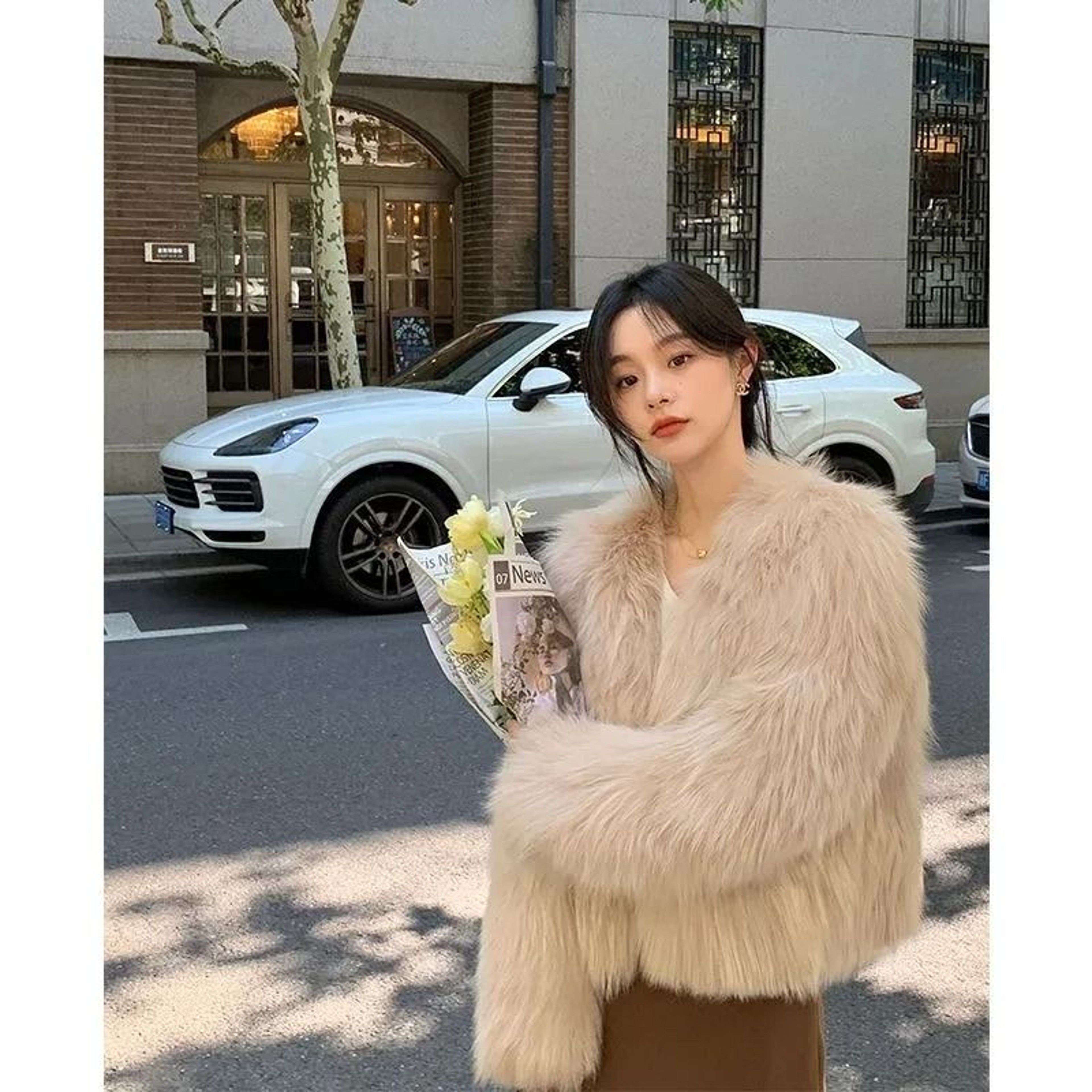 2026 Fashion Imitation Fox Fur Coat  Premium Casual Short Loose Winter Jacket  Comfortable Outerwea 3