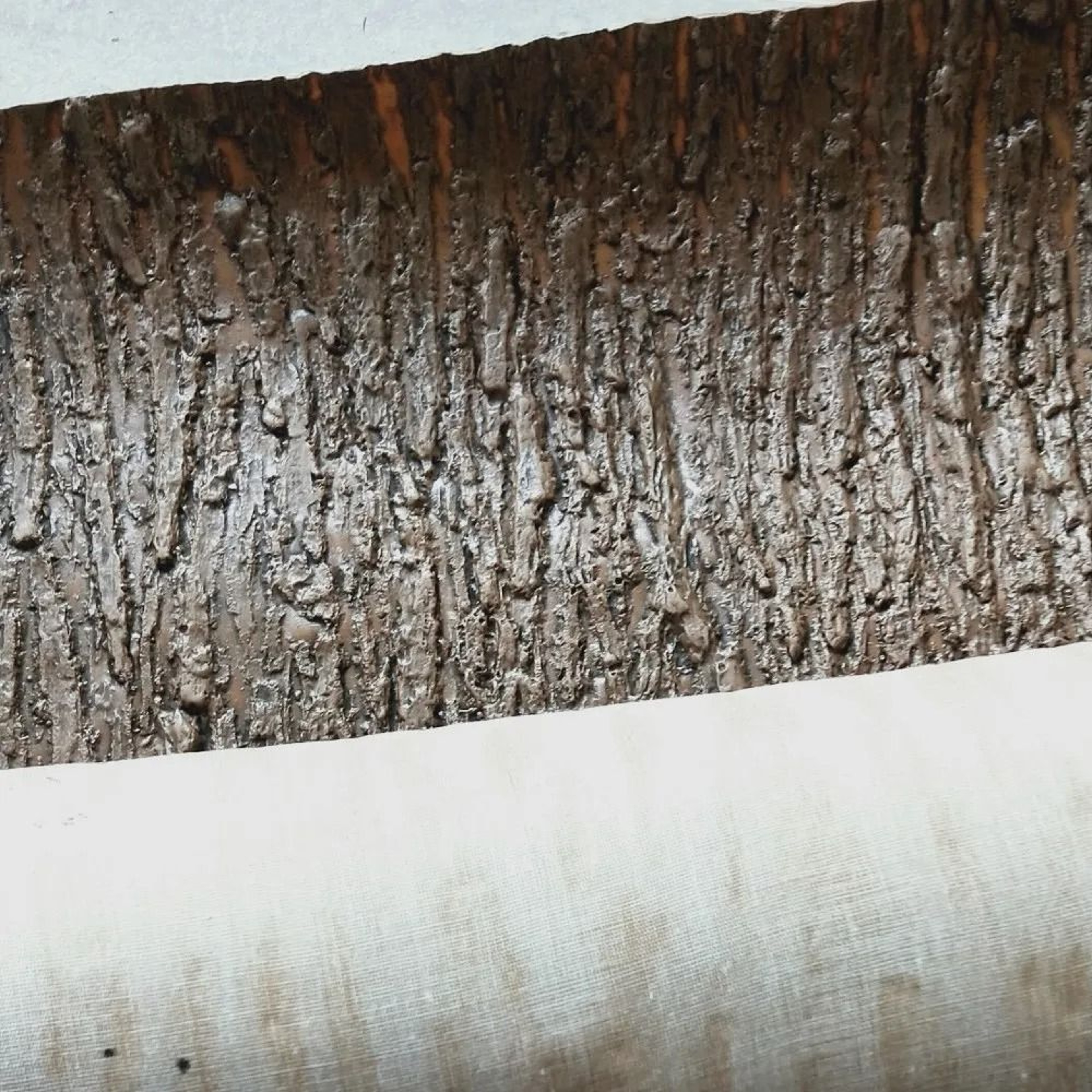 Realistic Simulated Tree Bark  Silicone Artificial Bark For Landscaping  Column Decor 1