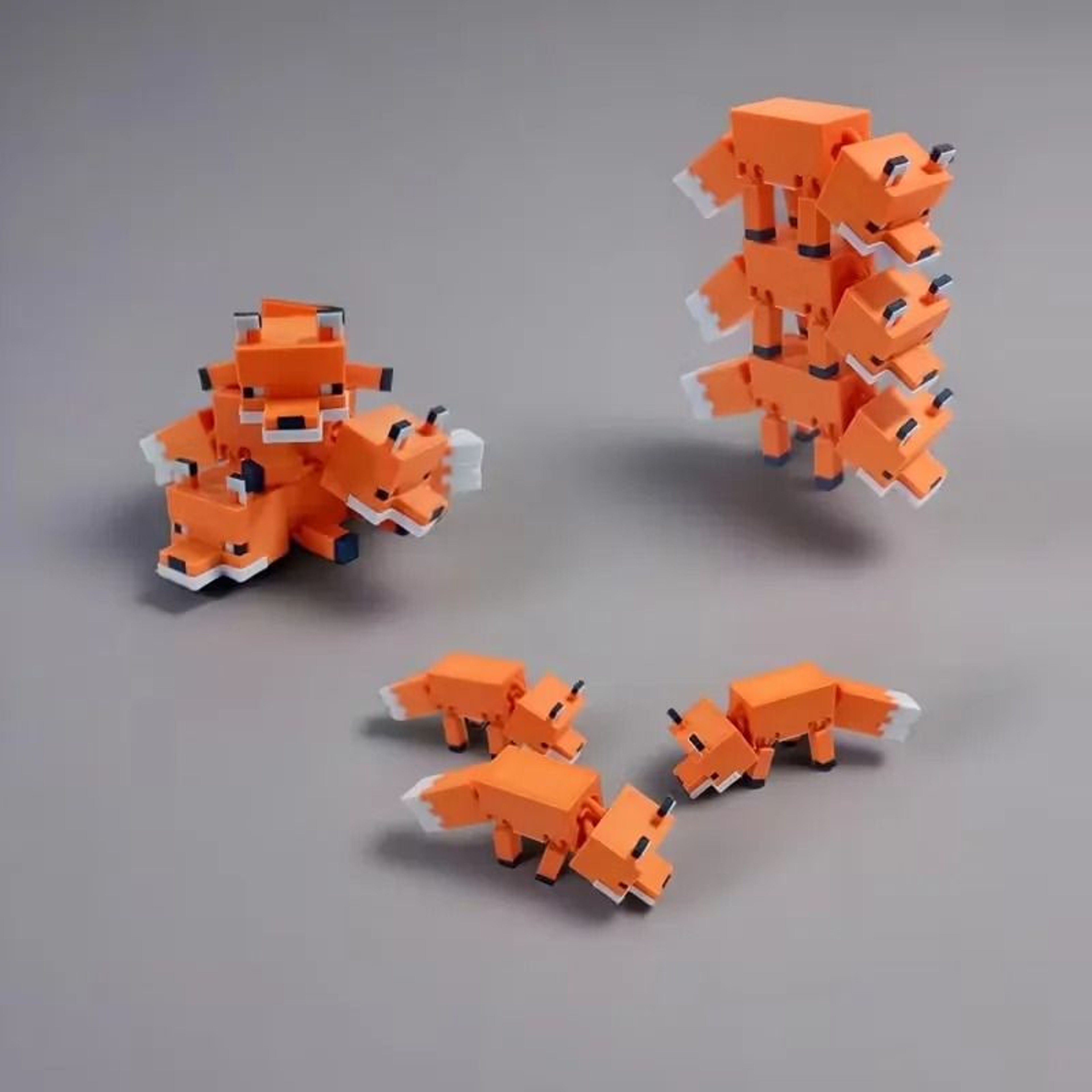 Articulated 3D Pixel Fox Figurine  HighDurability Kinetic Desktop Decor  Collectible Display 1