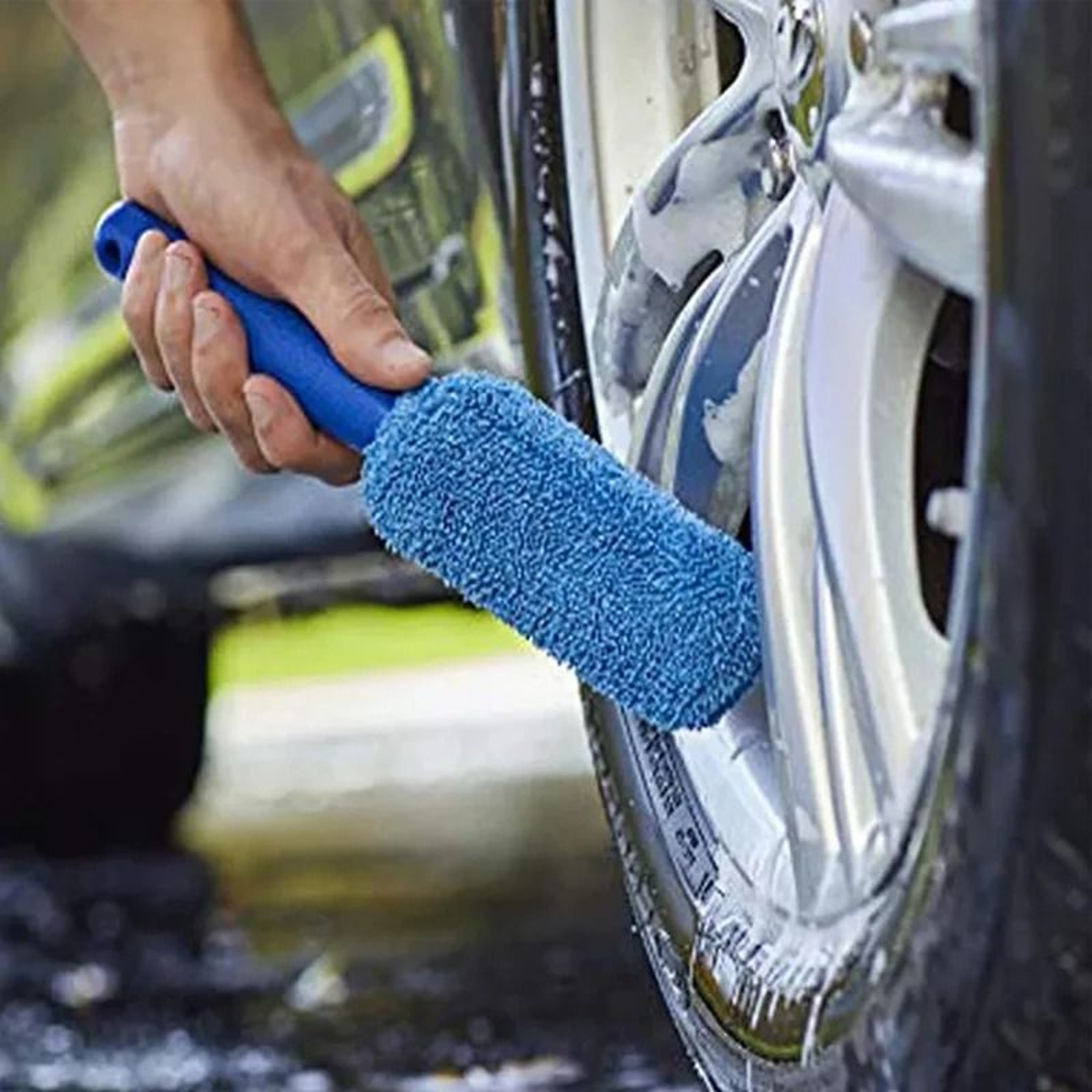 Microfiber Car Wheel Wash Brush And Tire Rim Detailing Tool 1