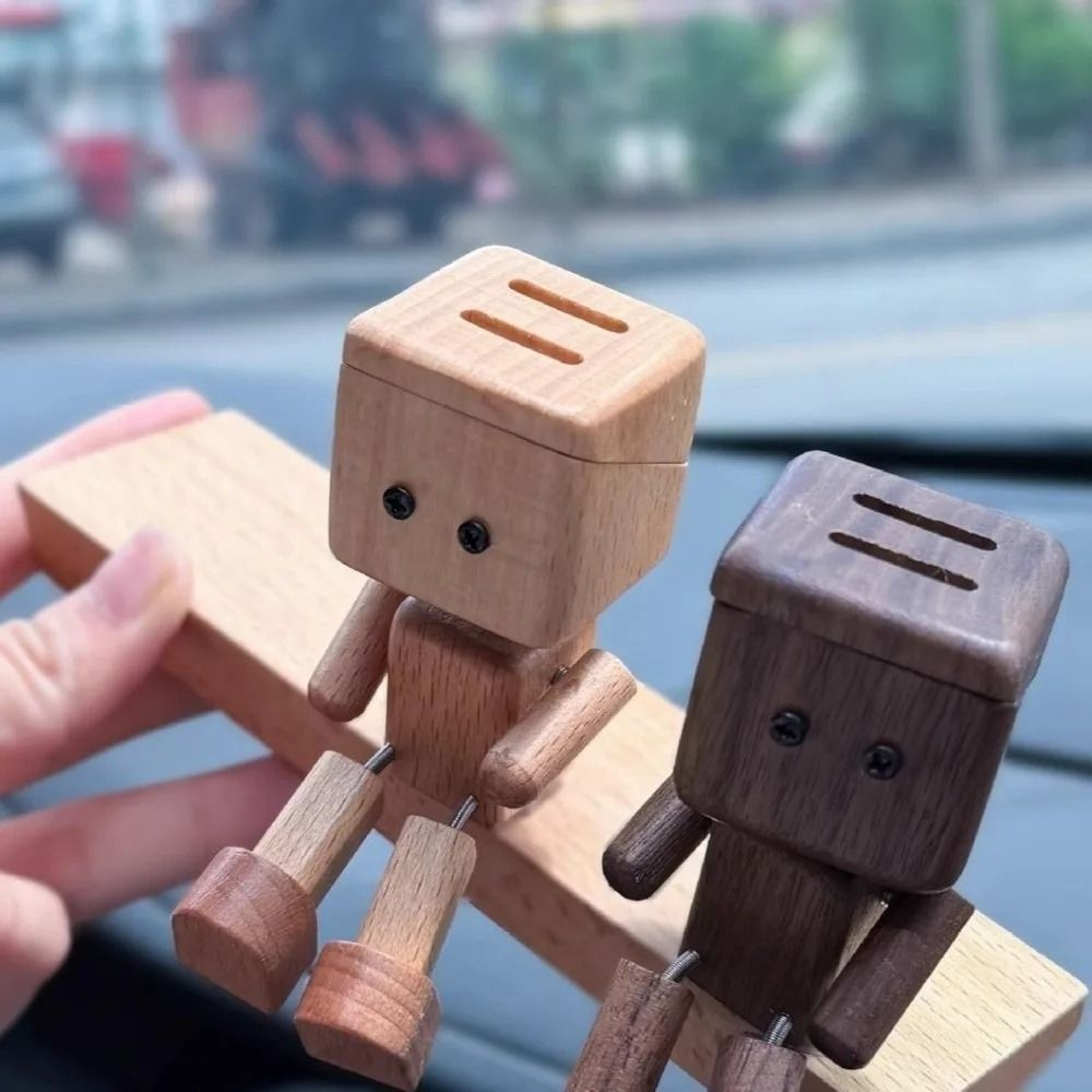 Kinetic Wooden Automaton Olfactory And Mood Stabilization Interface 0