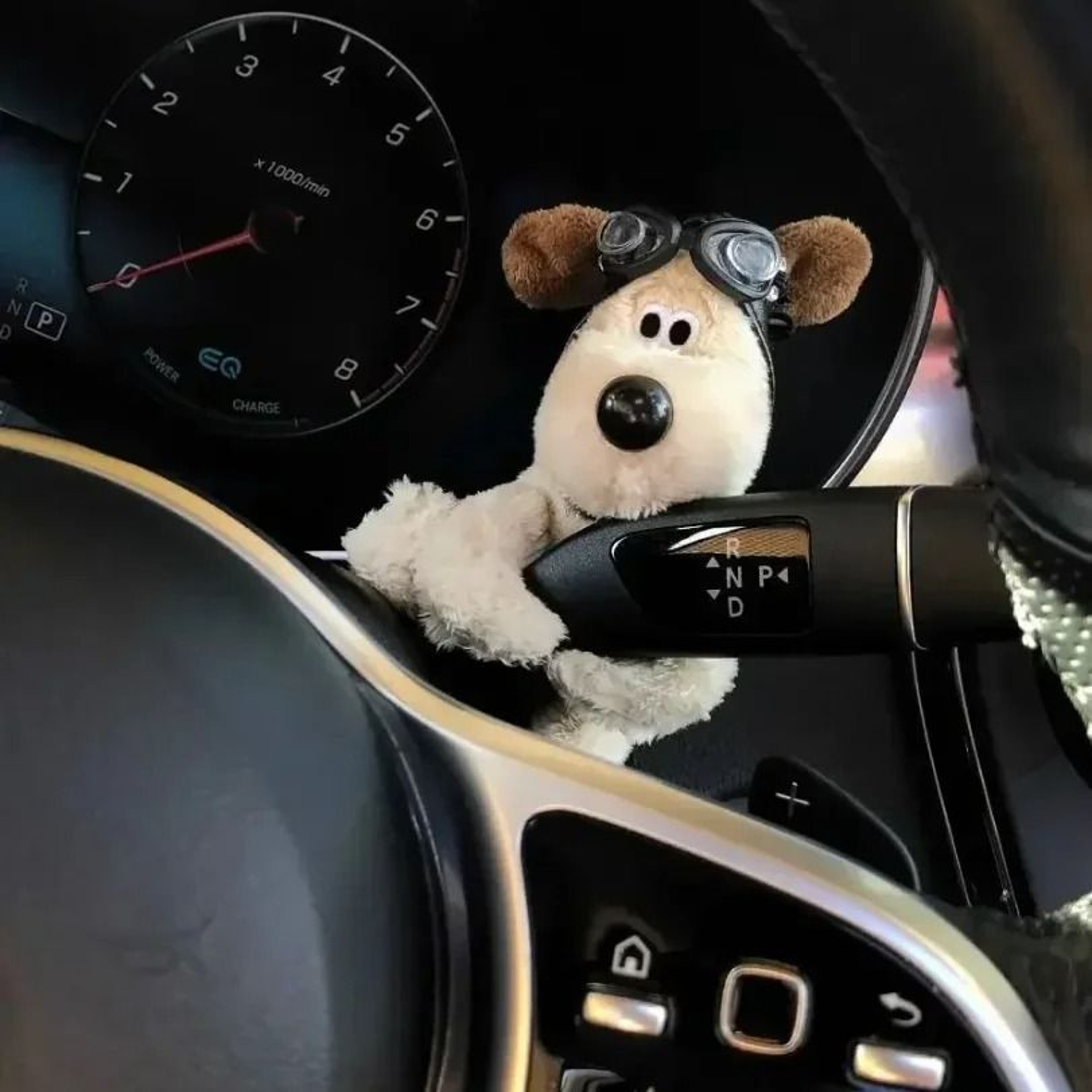 Adorable Puppy Steering Column Decorative Figurine 2
