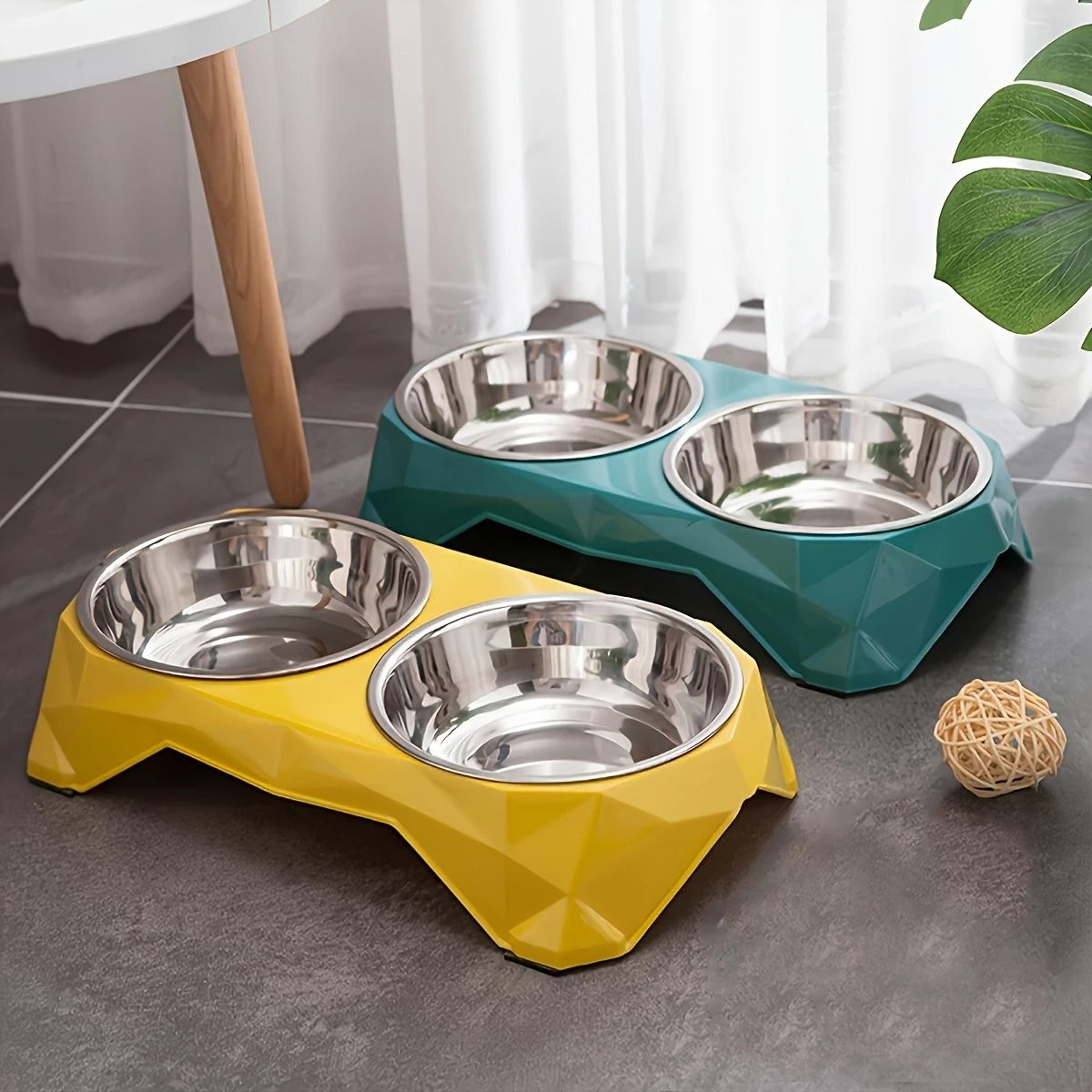 Diamond Pattern Stainless Steel Double Pet Bowl 1
