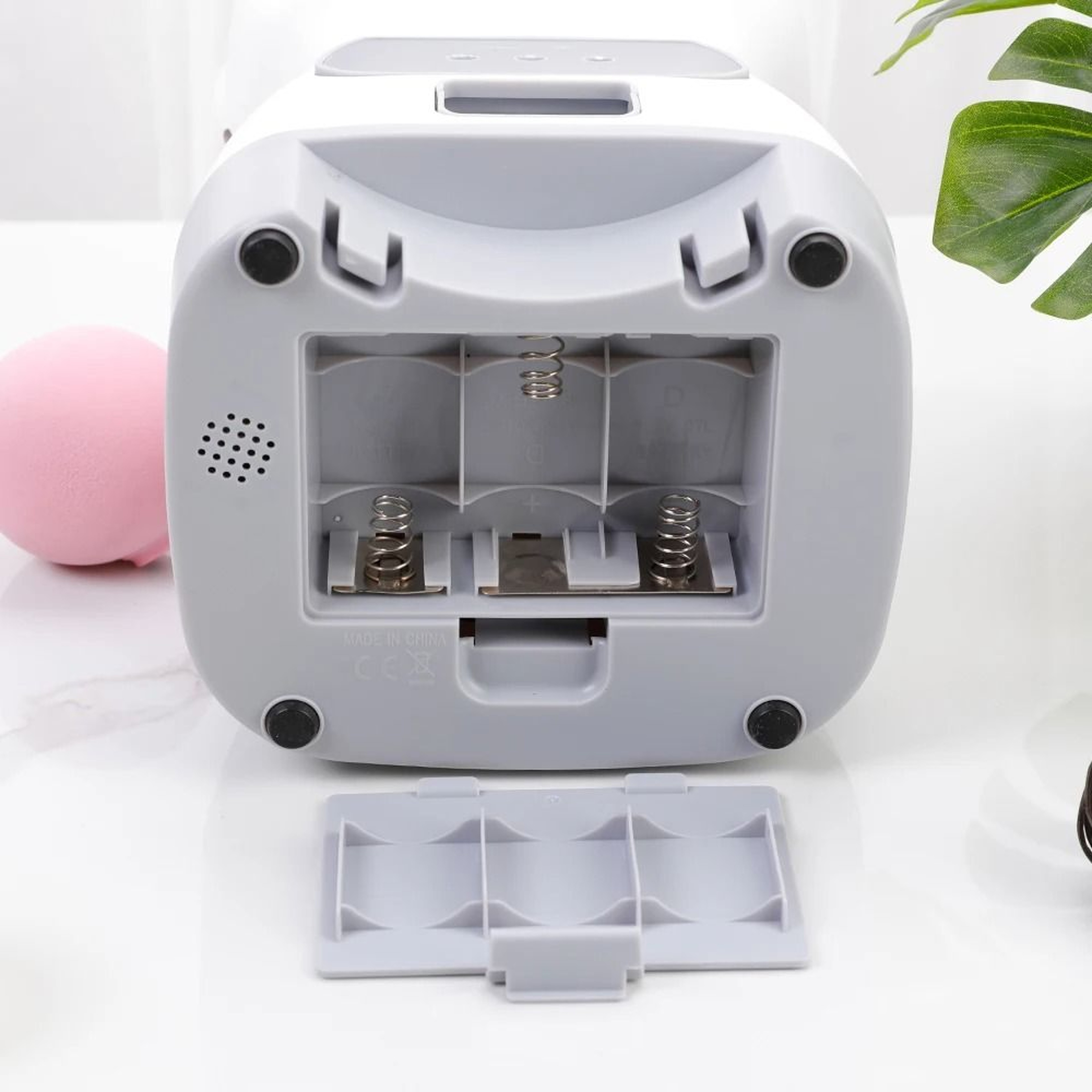 35L WiFi Smart Automatic Pet Feeder With Voice Recorder 3