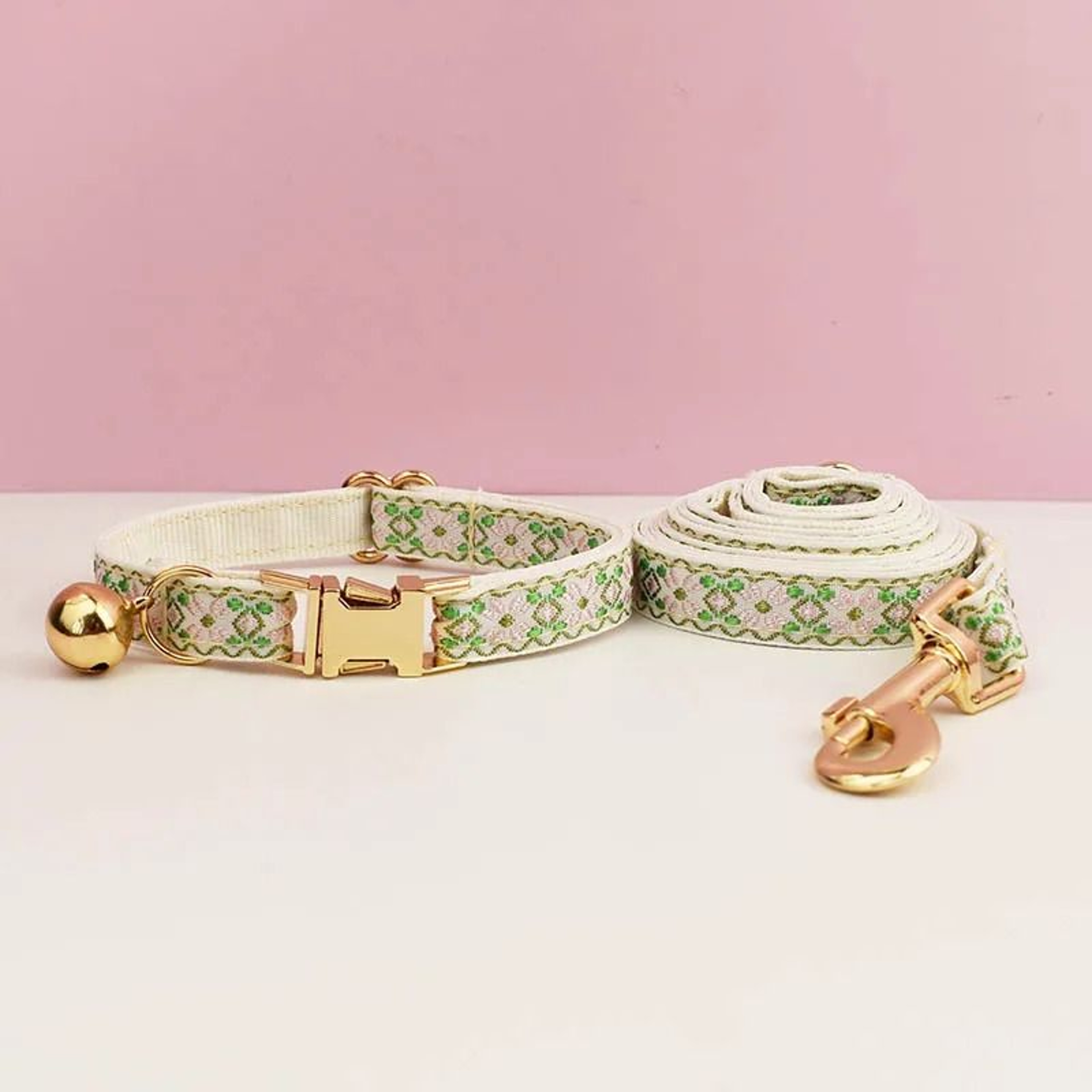 Premium ClassicMetal Adjustable Cat Collar 12