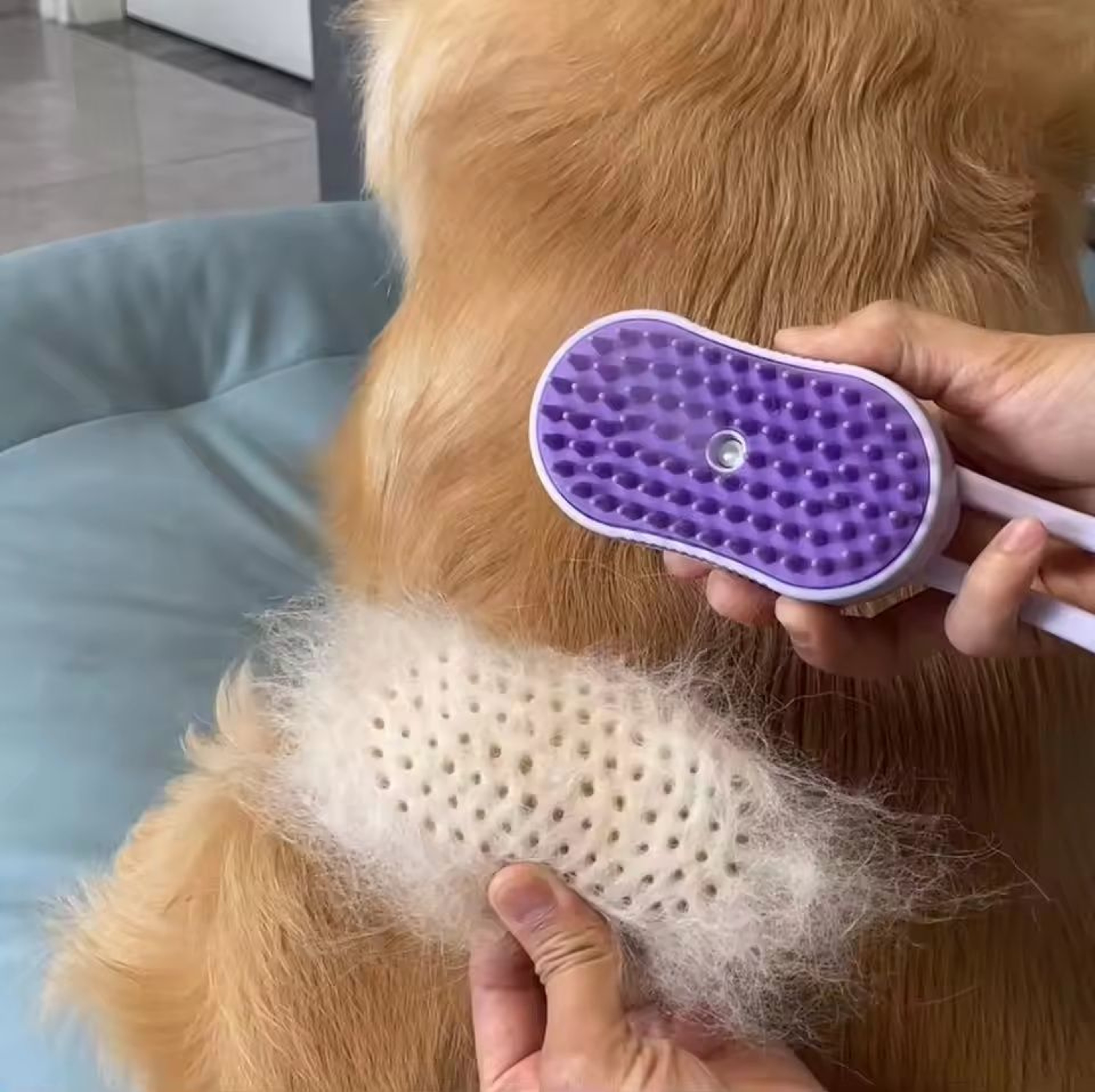 HydroMist AntiStatic Grooming Brush 9