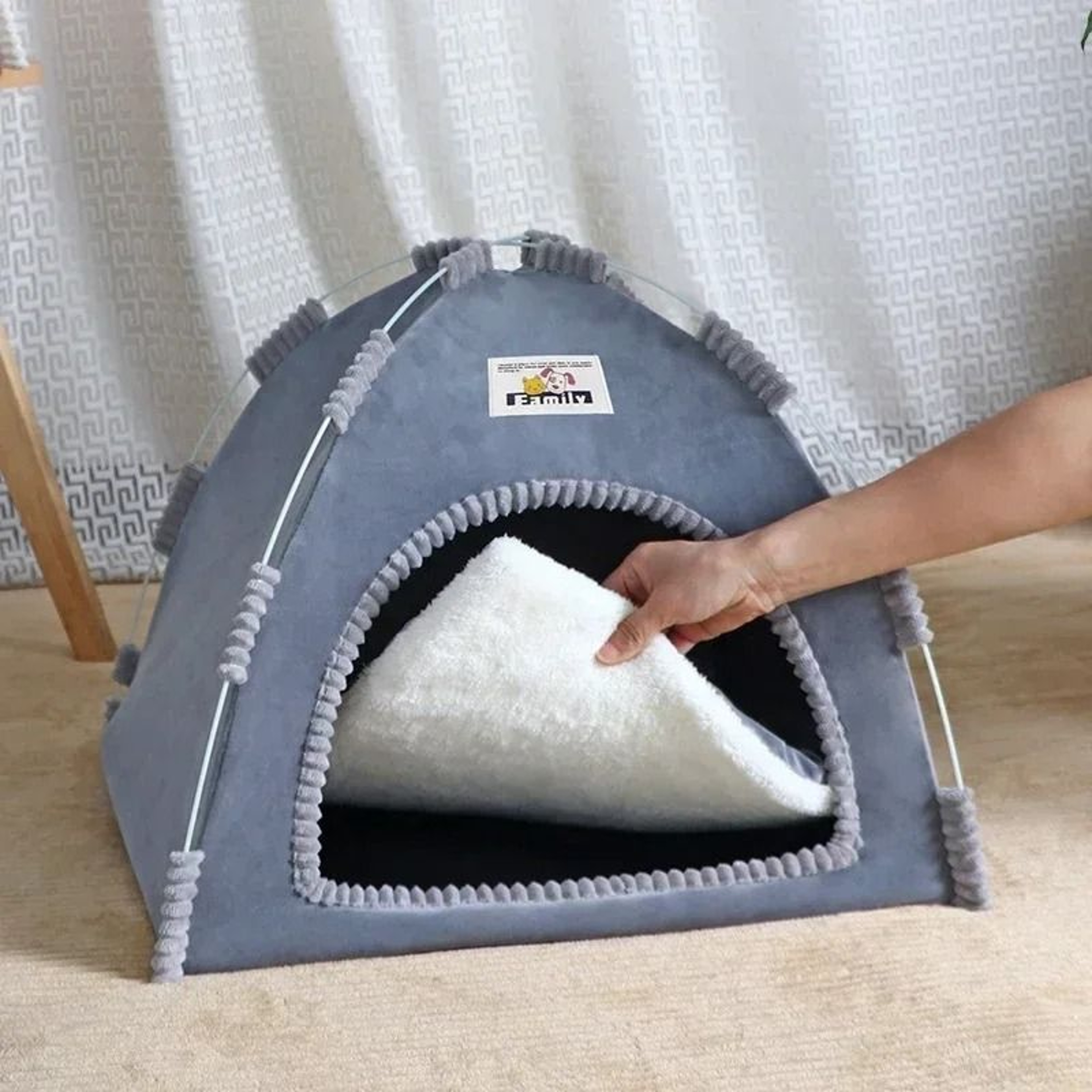 SanctuaryNook Foldable Pet Tent 3