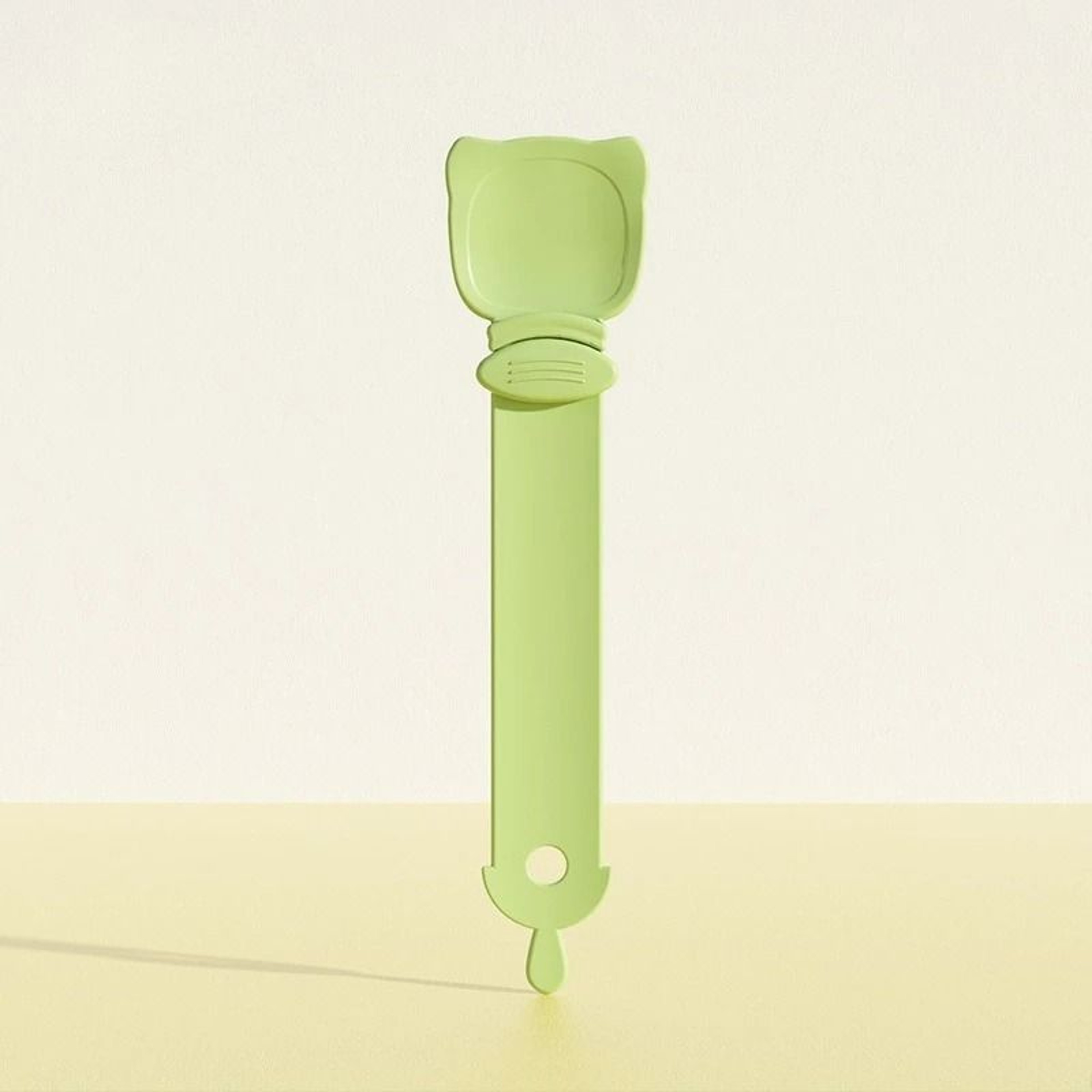 PrecisionSqueeze Liquid Treat Dispenser 9