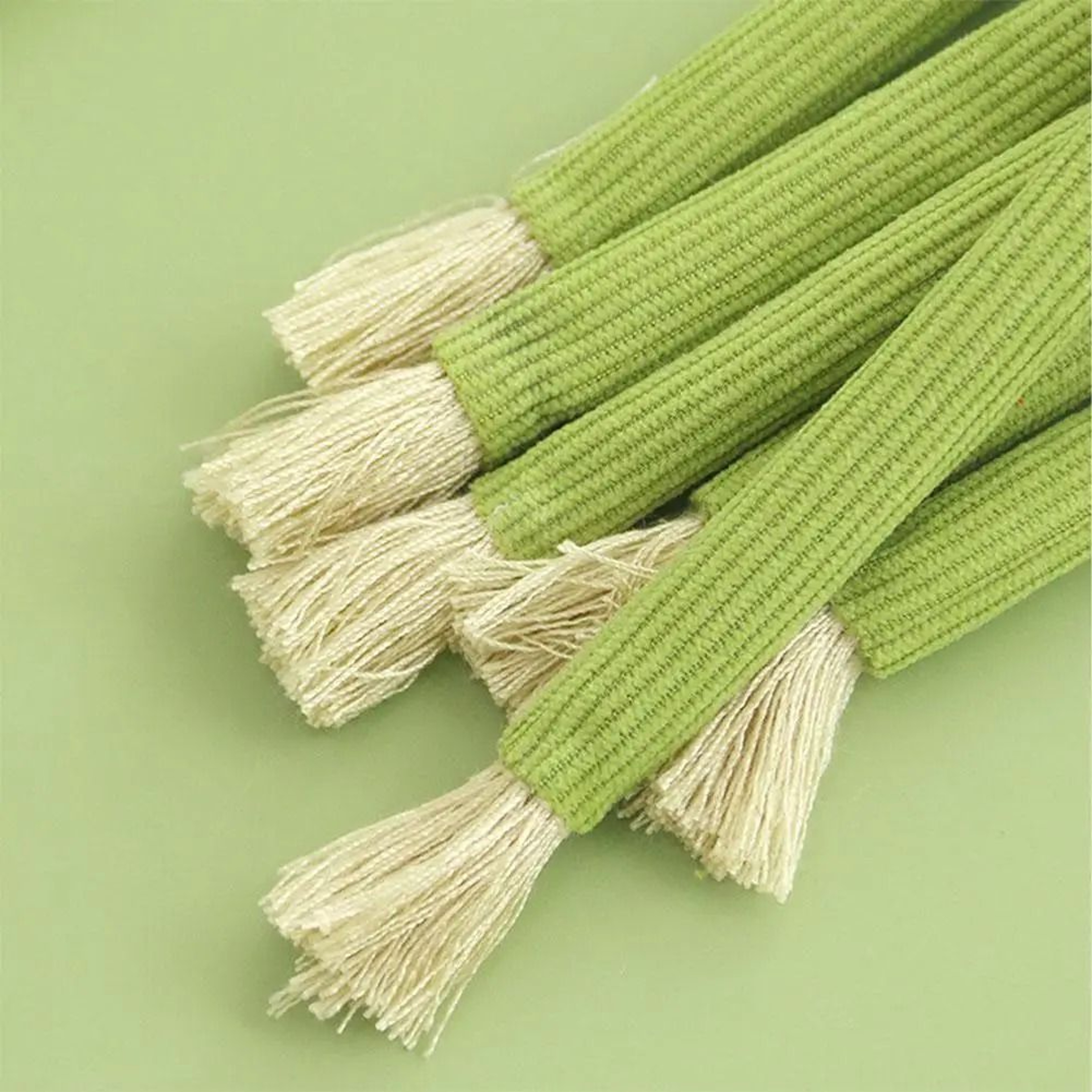 Realistic Celery Catnip Kicking Stick 3