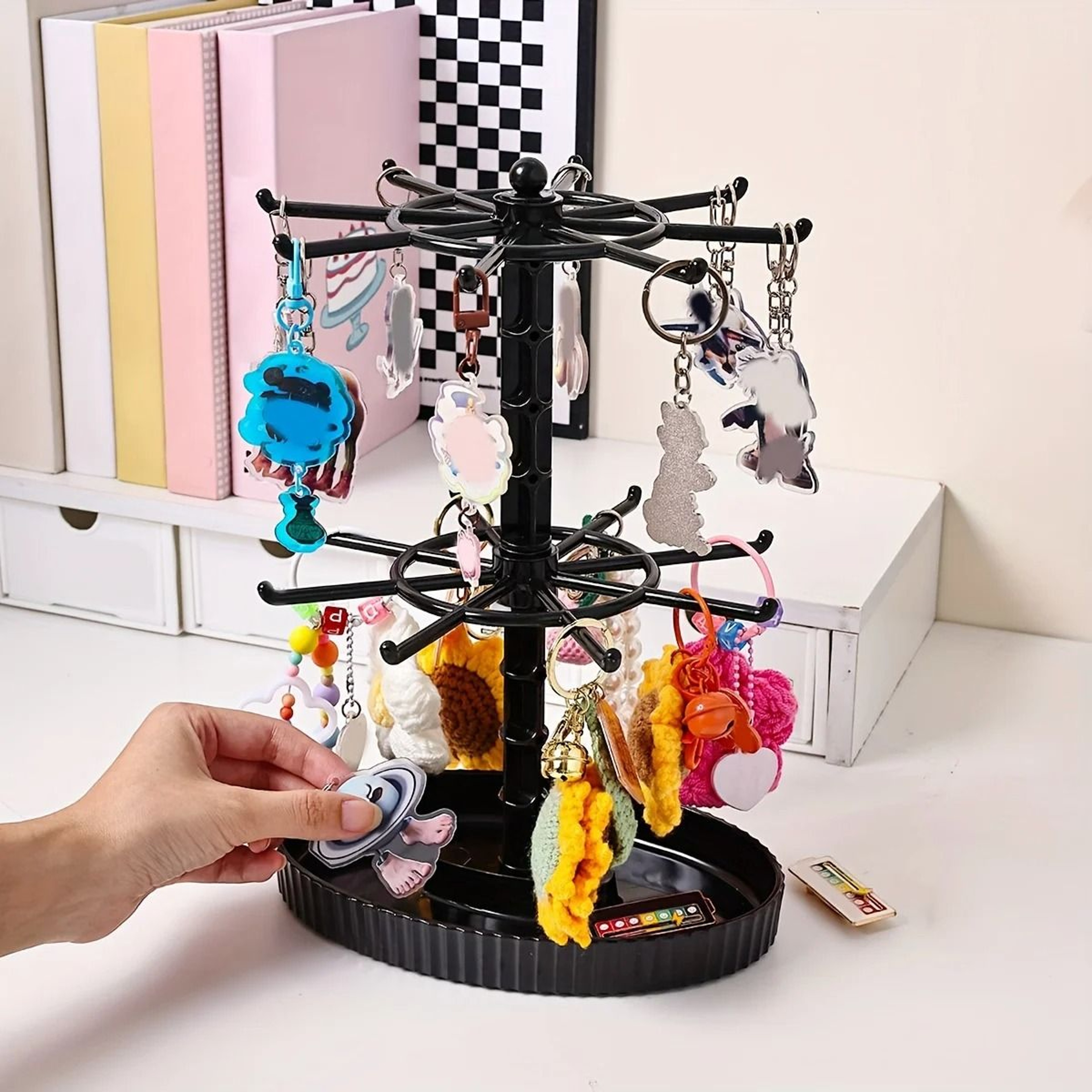 Rotatable MultiLayer Adjustable Keychain And Jewelry Storage Rack 4