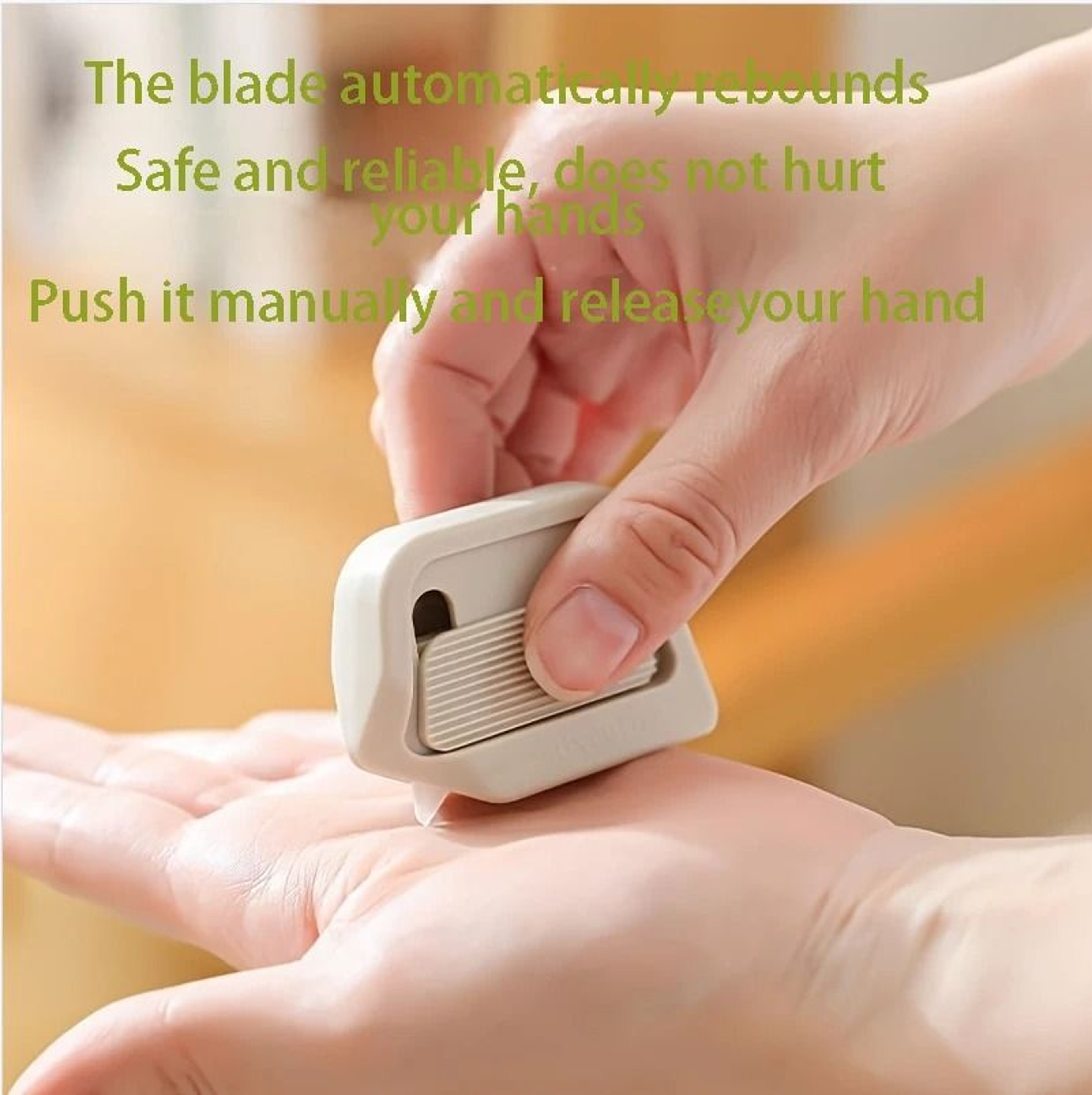 Automatic Retractable Mini Ceramic Safety Box Cutter With Magnetic Dock 4
