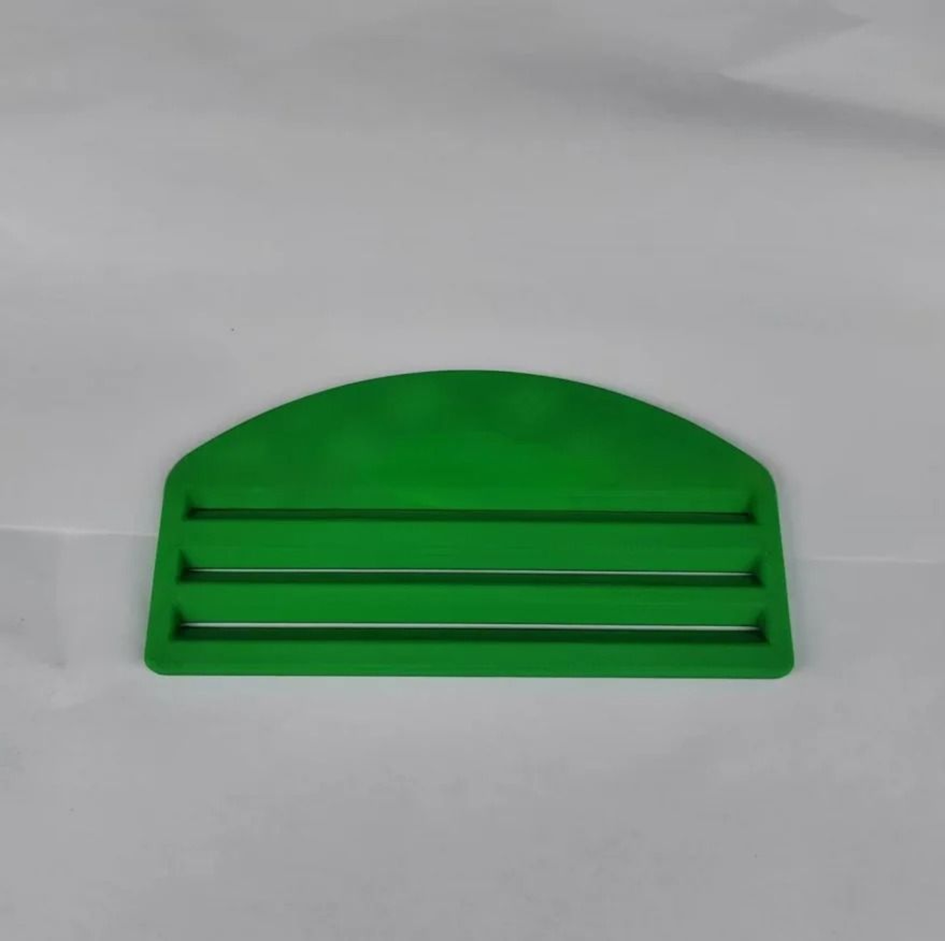 MultiSlot Ergonomic Cat Wet Food Strip Squeezer 12