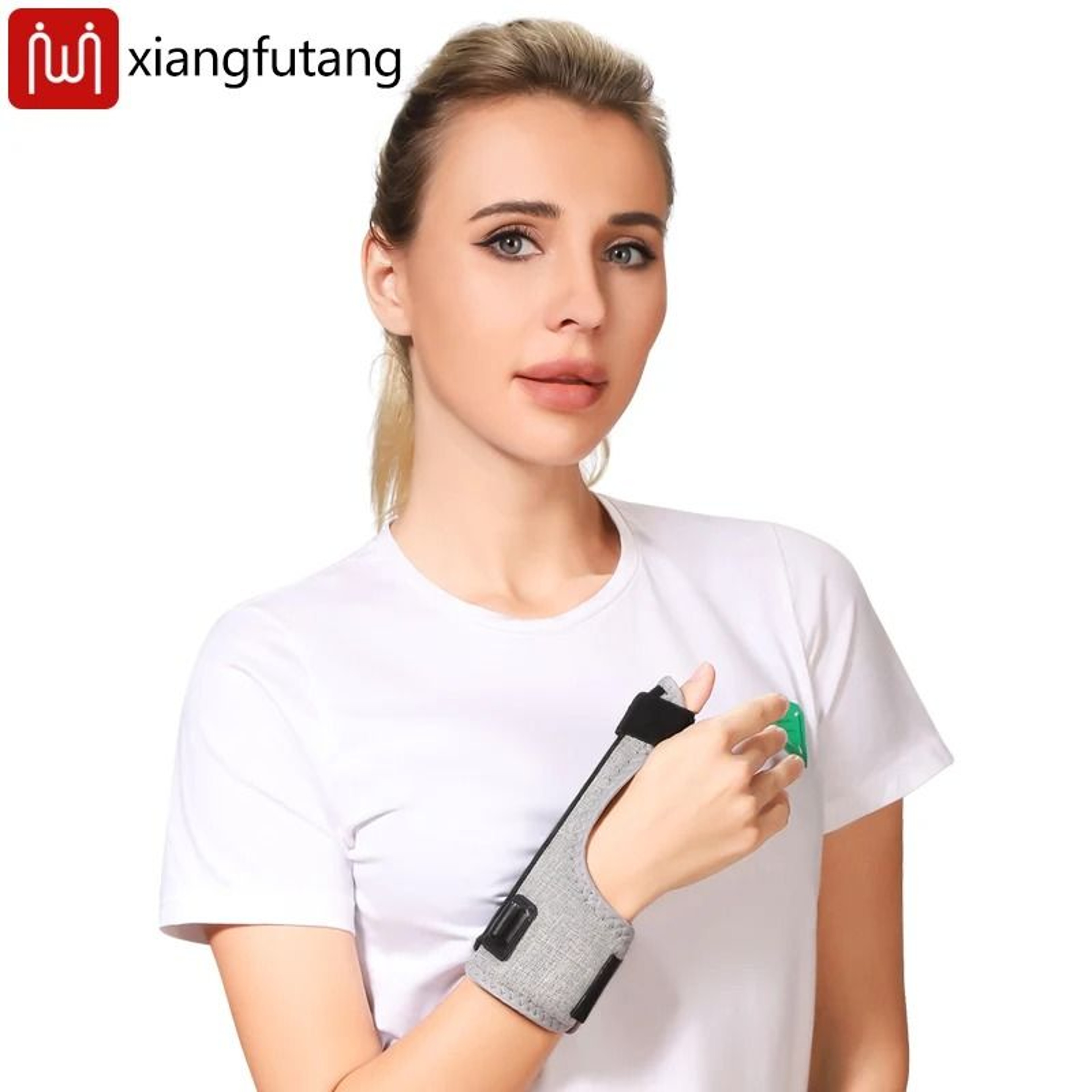 Red Light Heated Finger  Wrist Support Brace 3