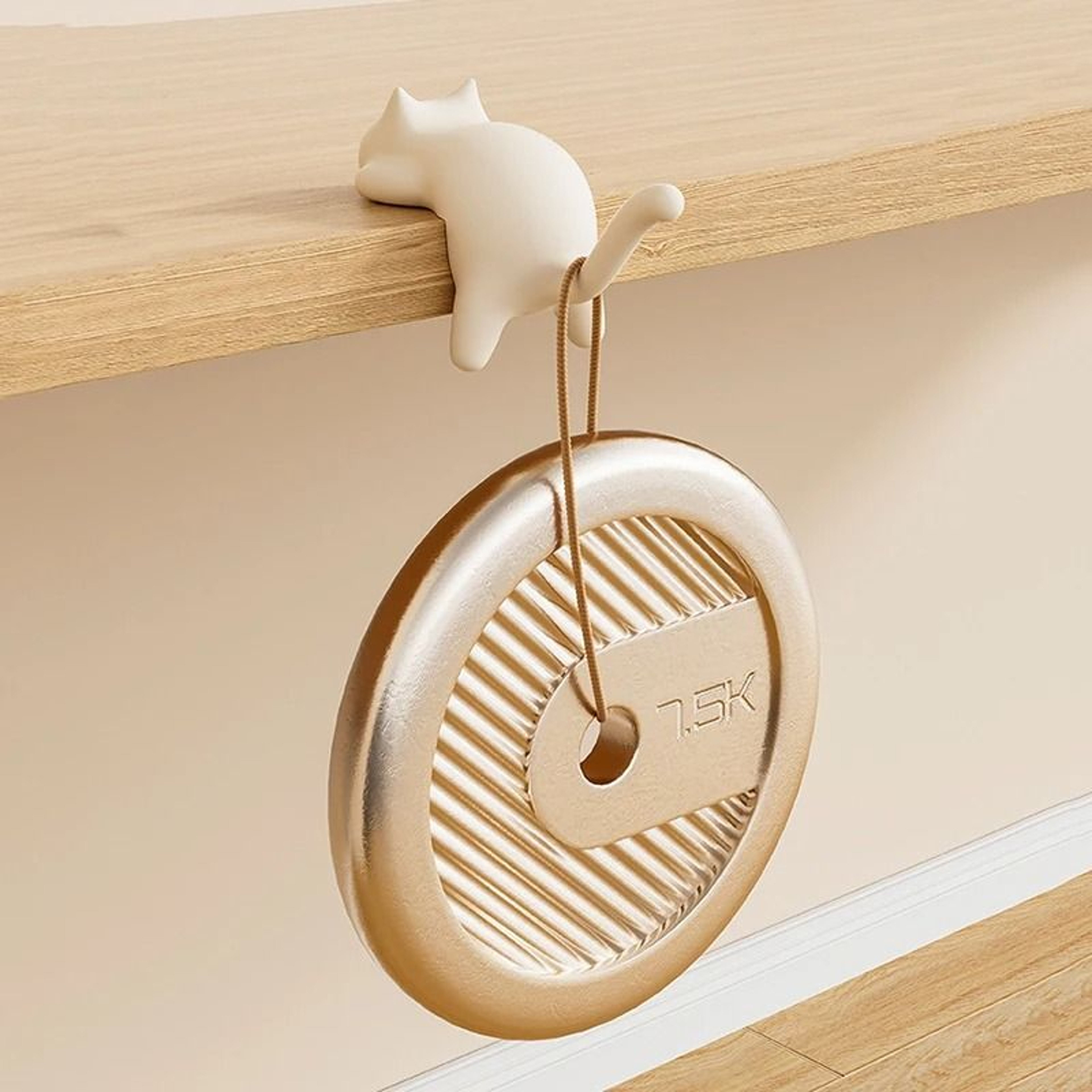 1Pc Desktop Hook Cute CatShaped Table Edge Keychain  Bag Storage Holder 3