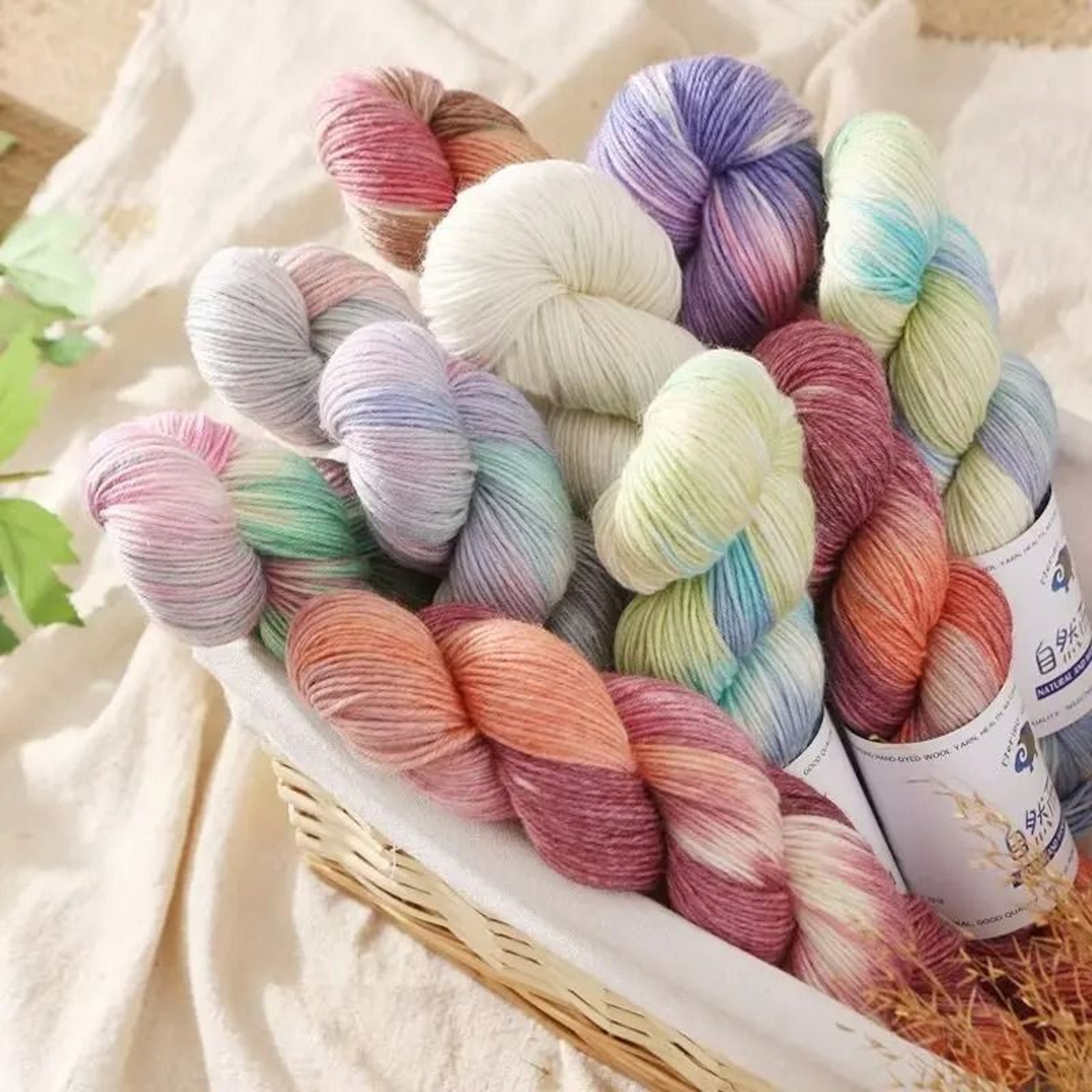 Handmade Gradient Dyed Wool Yarn 100g 270m Cotton Wool Blend For Knitting And Crochet 0