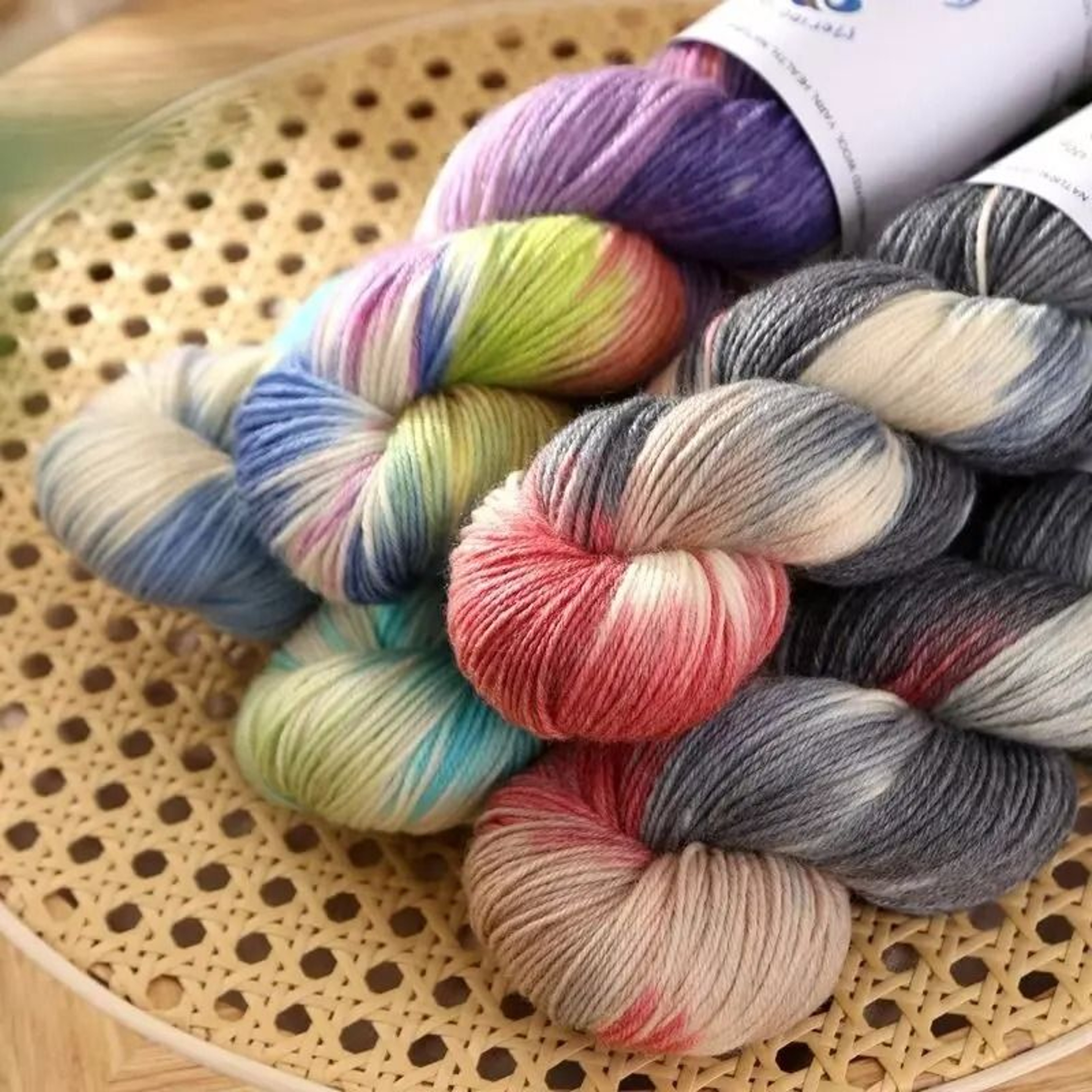 Handmade Gradient Dyed Wool Yarn 100g 270m Cotton Wool Blend For Knitting And Crochet 4