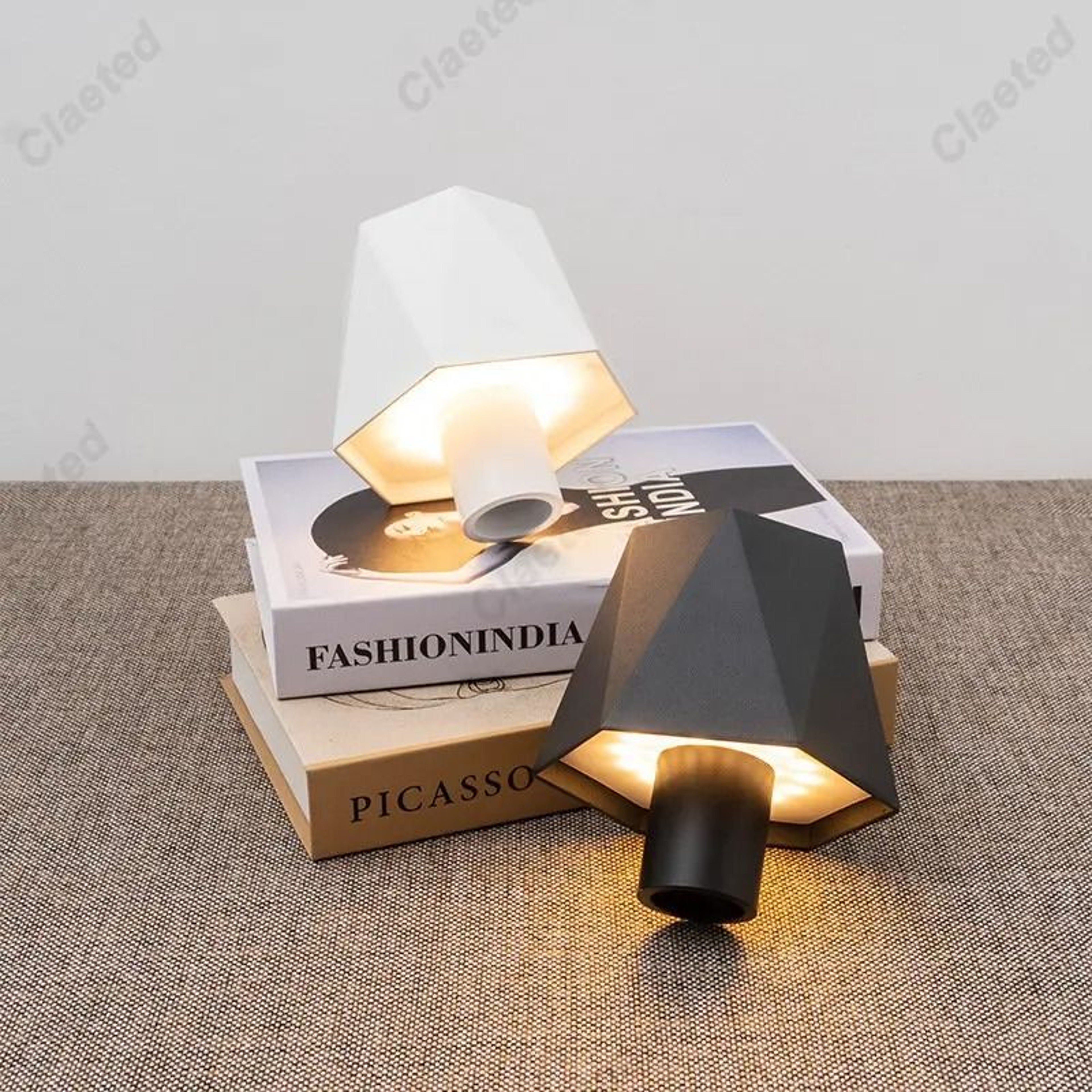 LED Wine Bottle Light Head Removable Rechargeable Table Lamp For Bar Cafe Bedside Night Light 1