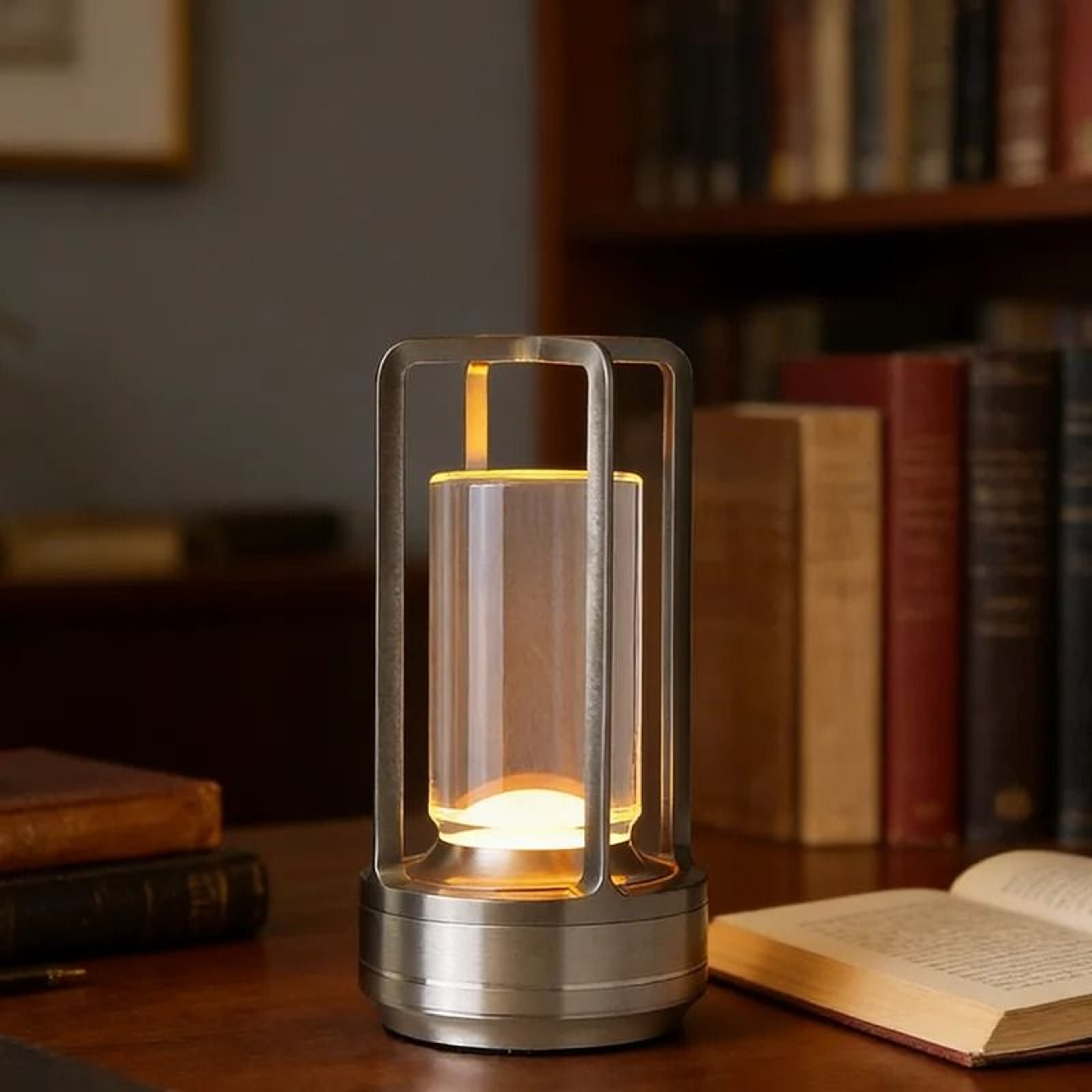 Retro Metal LED Cordless Table Lamp Rechargeable Touch Dimmable Night Light For Bedroom Bar Restaur 0