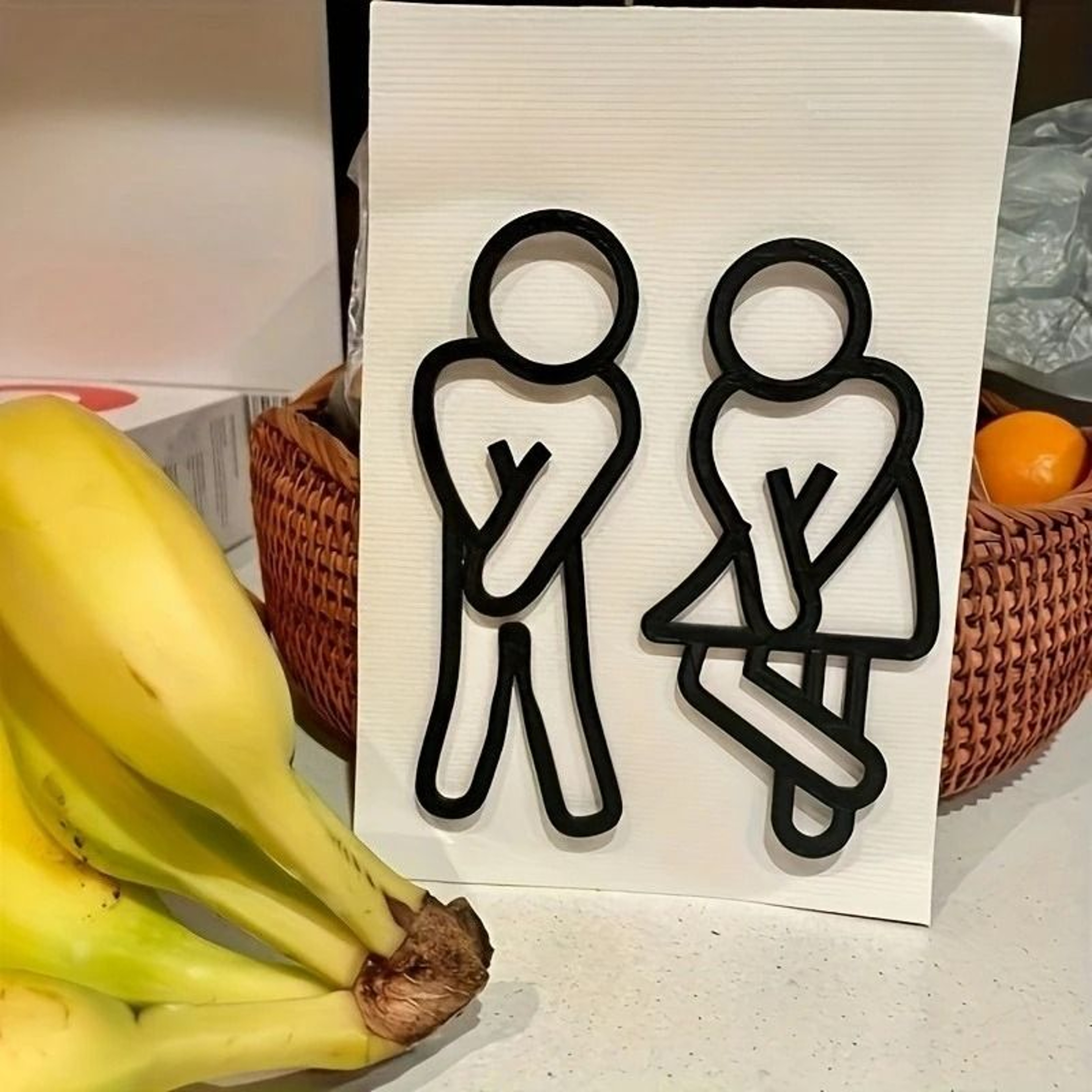 Funny 2D Flat Restroom Door Sign For Men  Women  Creative Bathroom Wall Decor 1