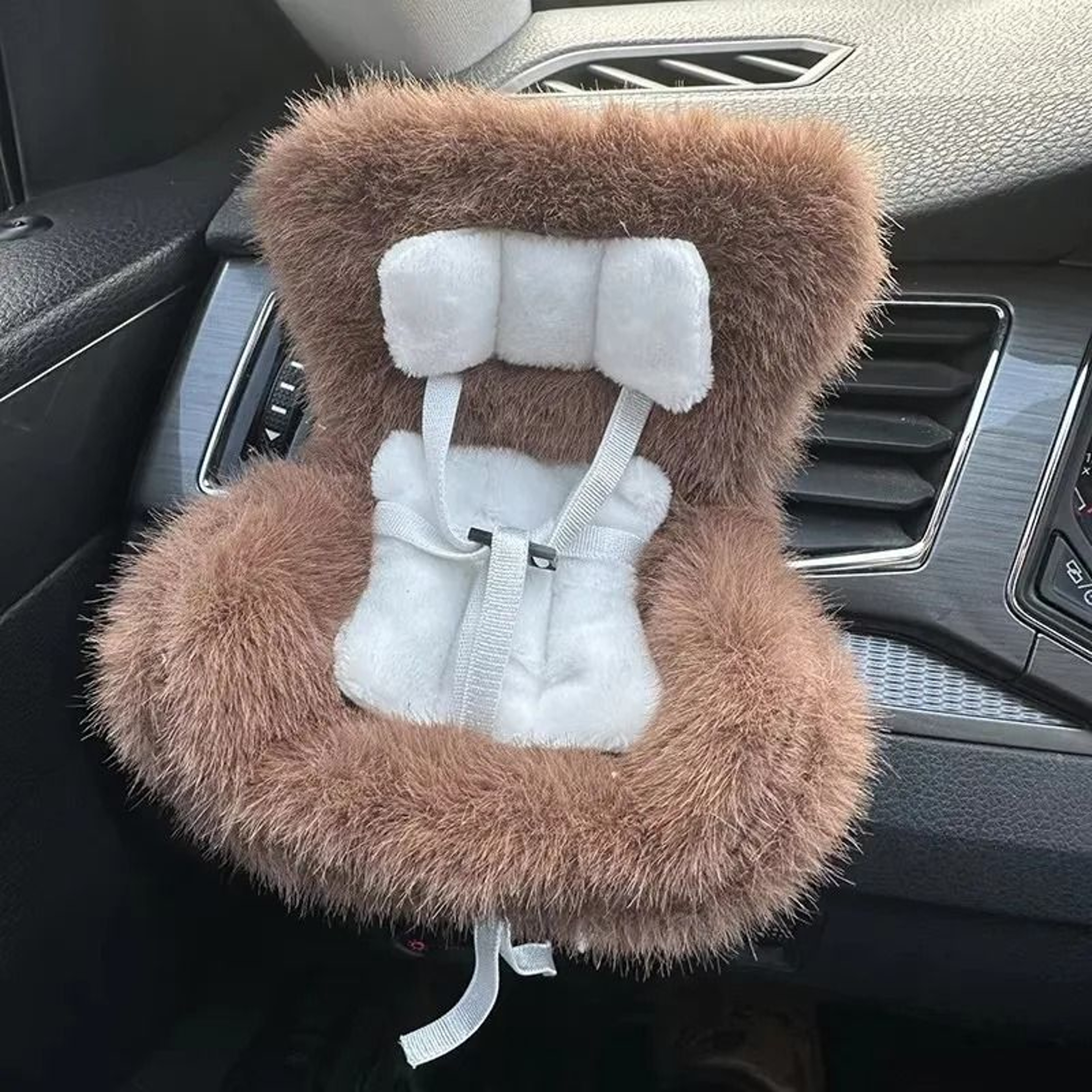 Miniature Car Safety Seat Decor Model For 17cm Plush Dolls Auto AC Air Vent Interior Styling 11
