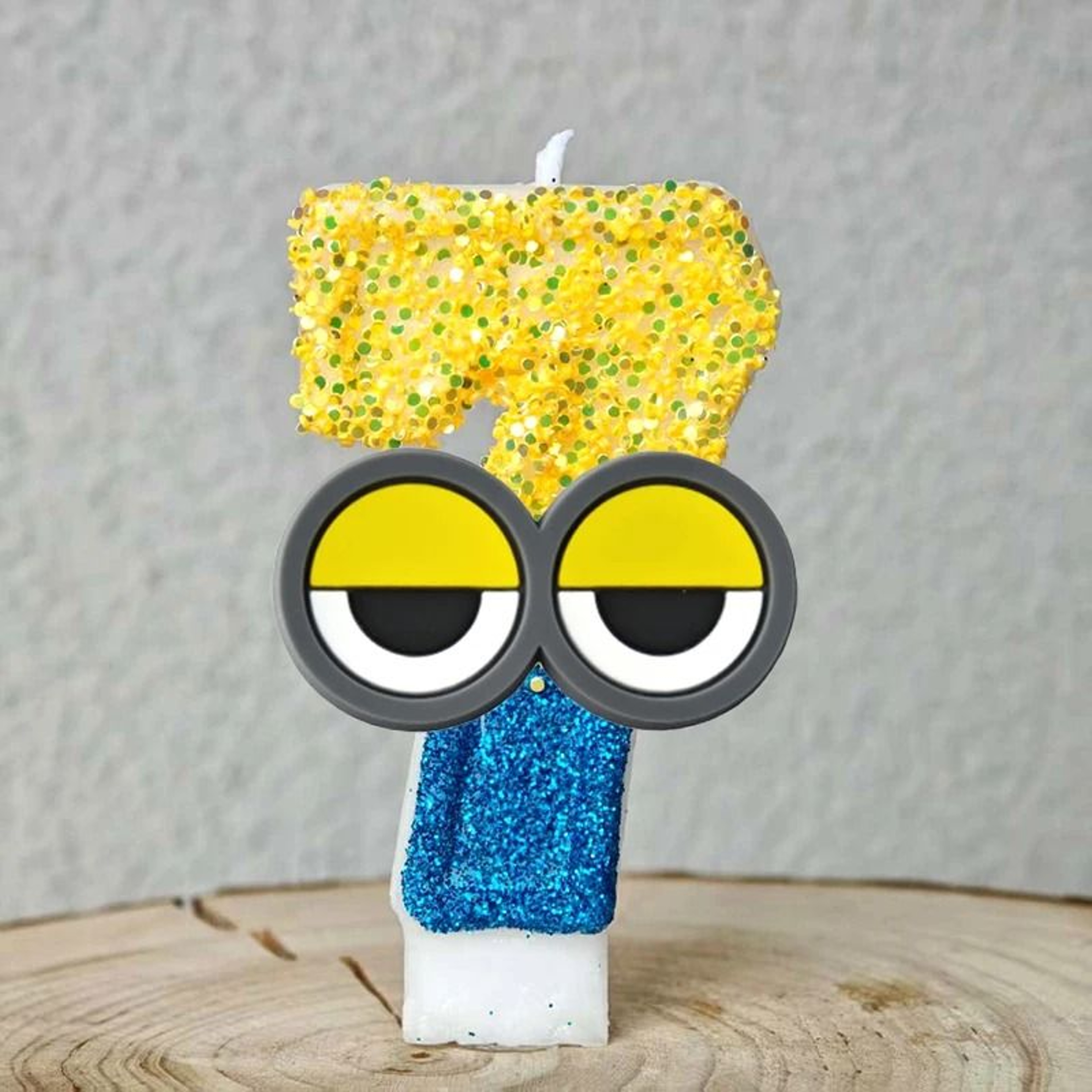 Cute Yellow Banana Man Number 09 Candle Cartoon Anime Kids Birthday Cake Topper 17