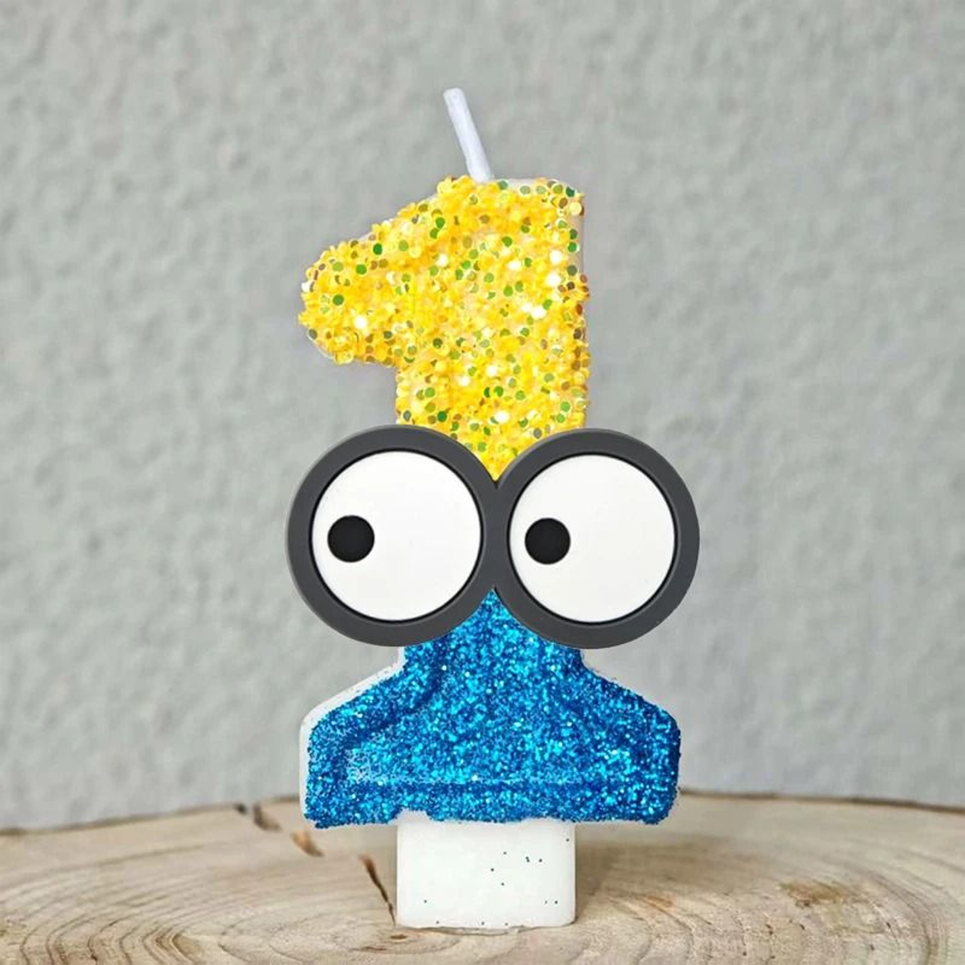 Cute Yellow Banana Man Number 09 Candle Cartoon Anime Kids Birthday Cake Topper 21