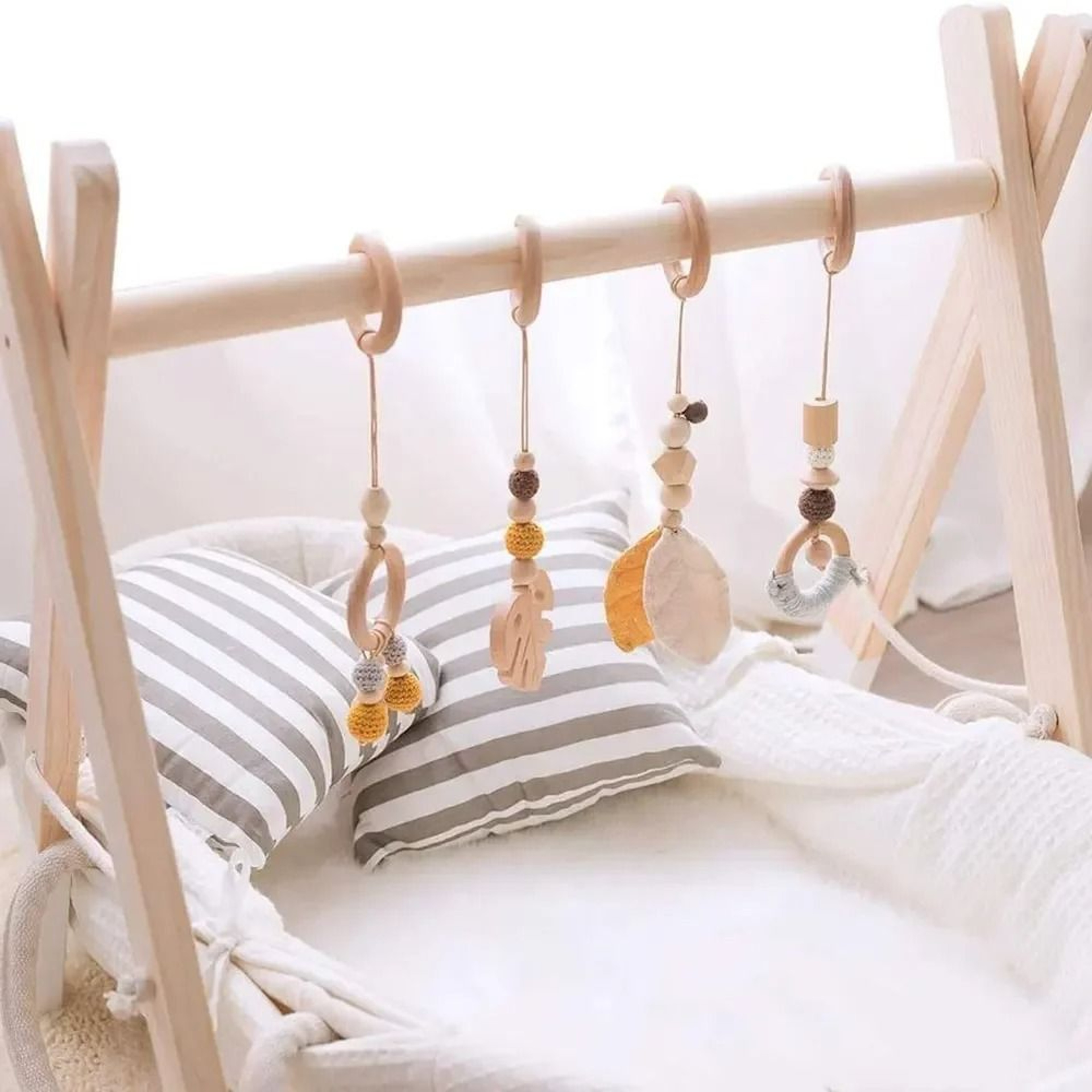 Unfinished Natural Solid Wooden Rings 15100MM For Macrame  DIY Crafts 4